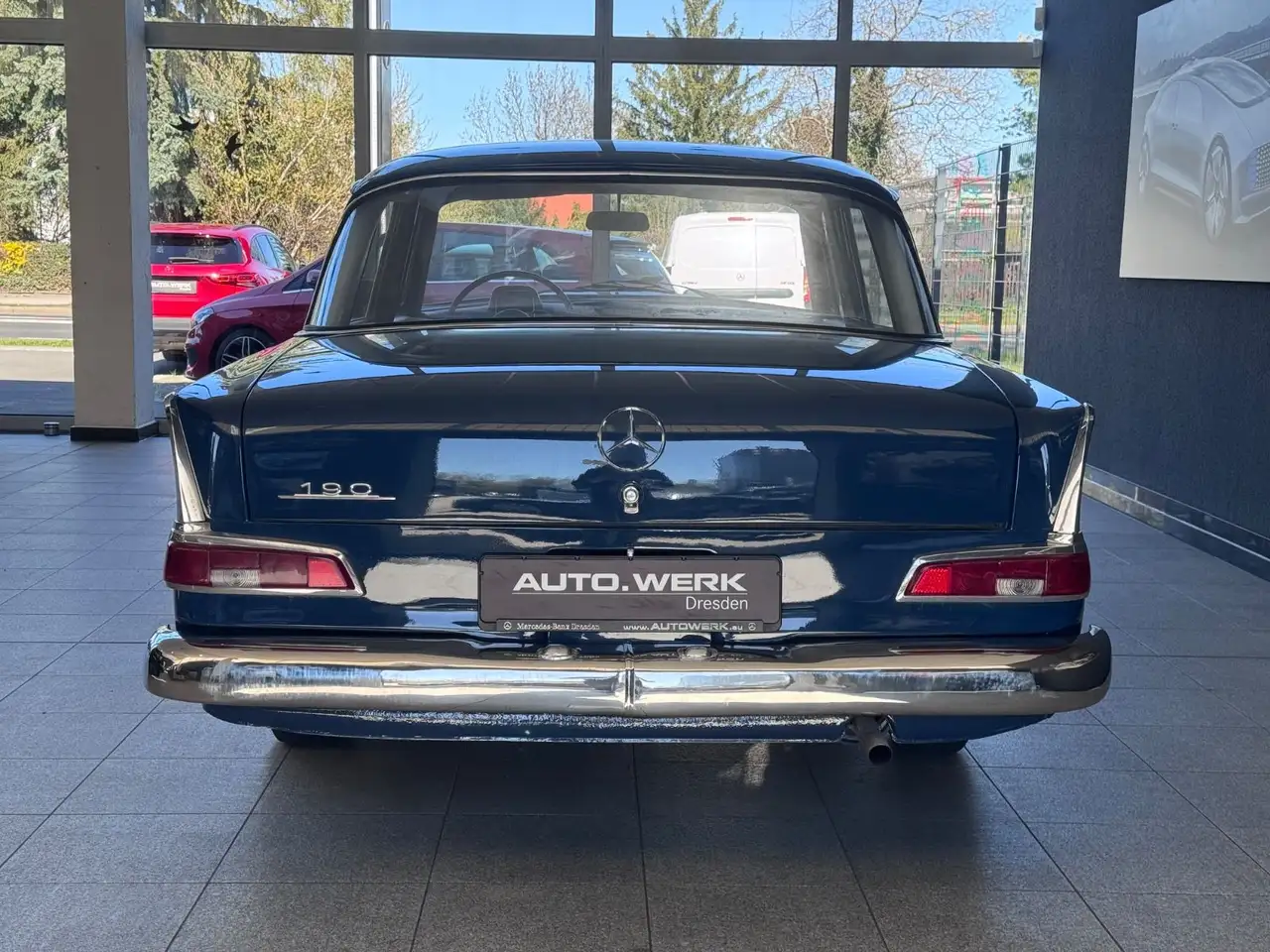 Mercedes-Benz 190 C W110 Heckflosse*GUTACHTEN*H-ZULASSUNG, foto 7