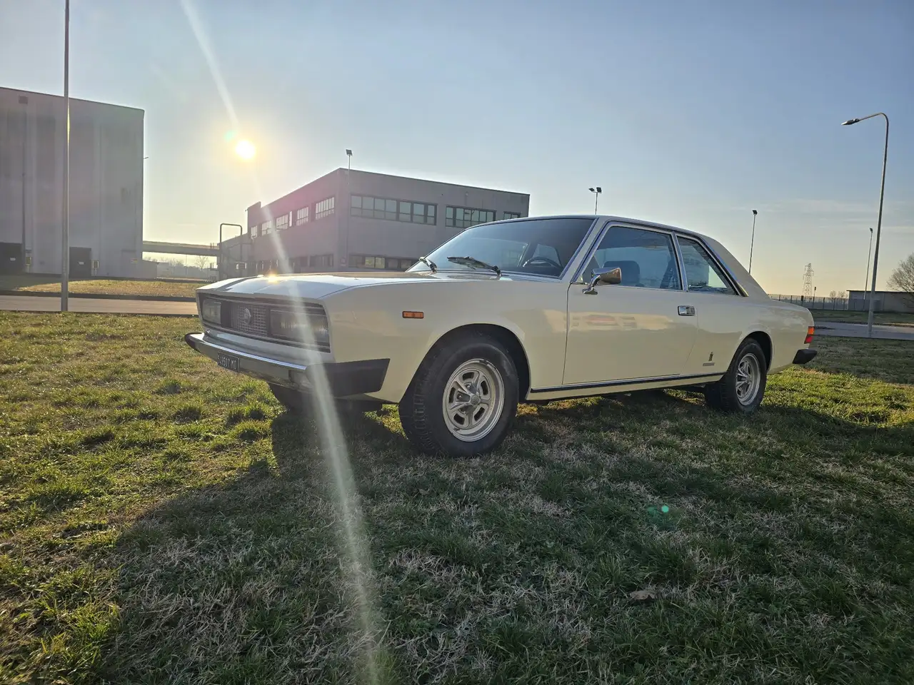 Fiat 130 coupè, foto 2