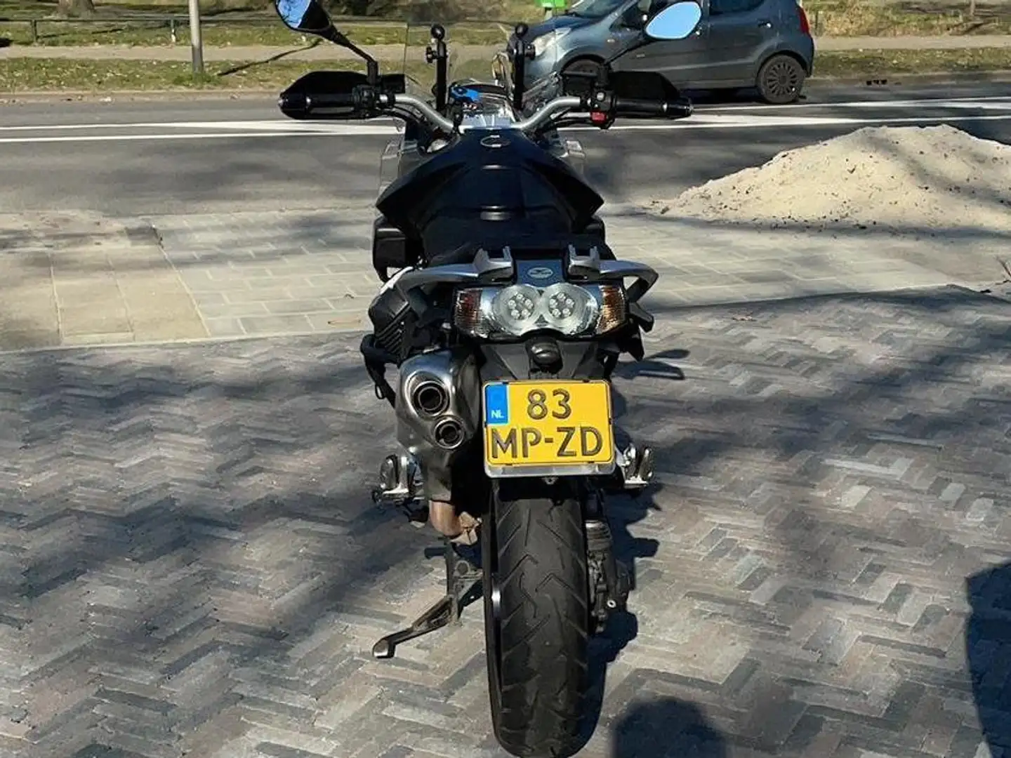 Moto Guzzi Stelvio 1200 NTX Zwart - 2