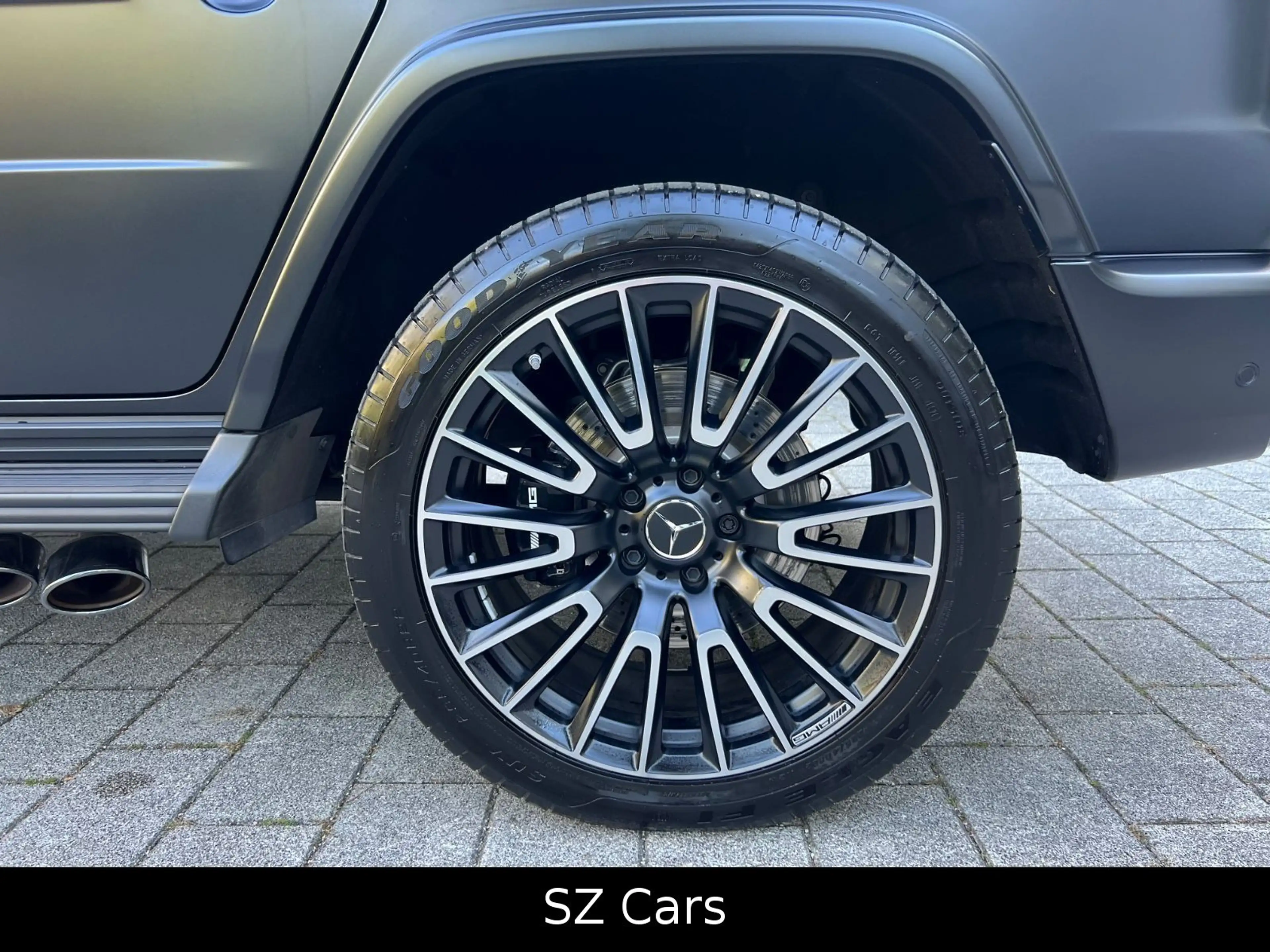 Mercedes-Benz G 63 AMG DESIGNO MAGNO 1.HAND VAT CARBON — photo 12