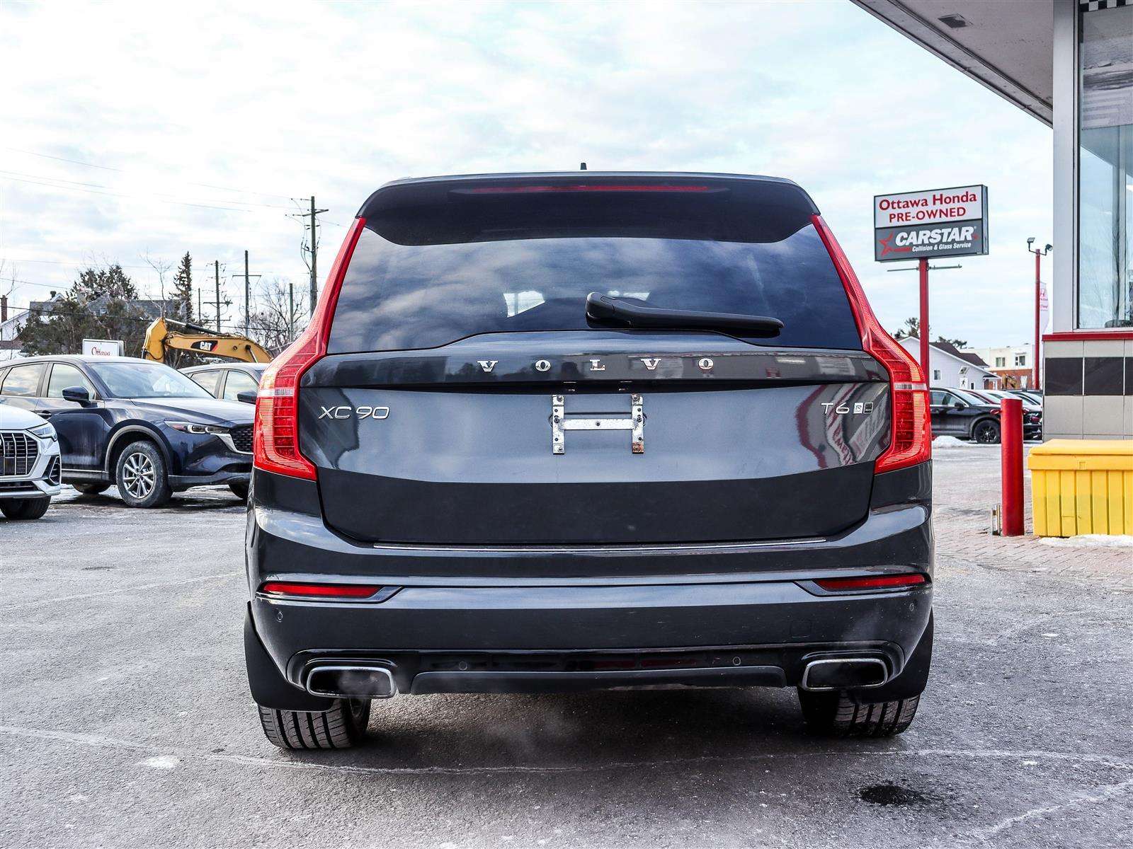 2020 Volvo XC90 T6 R-Design SUNROOF LEATHER NAVI alt 4