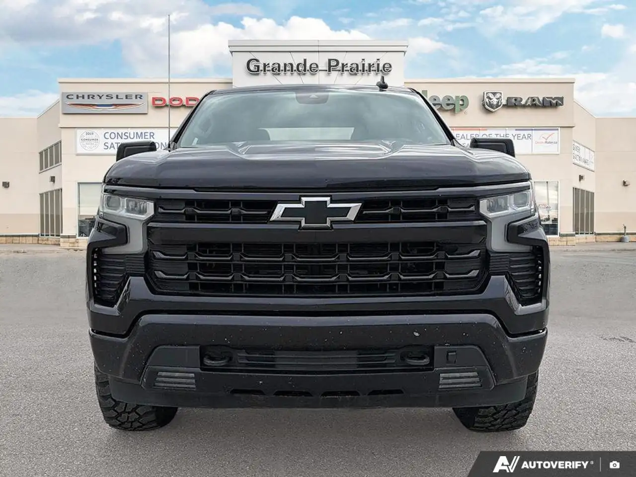 Chevrolet Silverado 1500 снимка Chevrolet Silverado 1500
