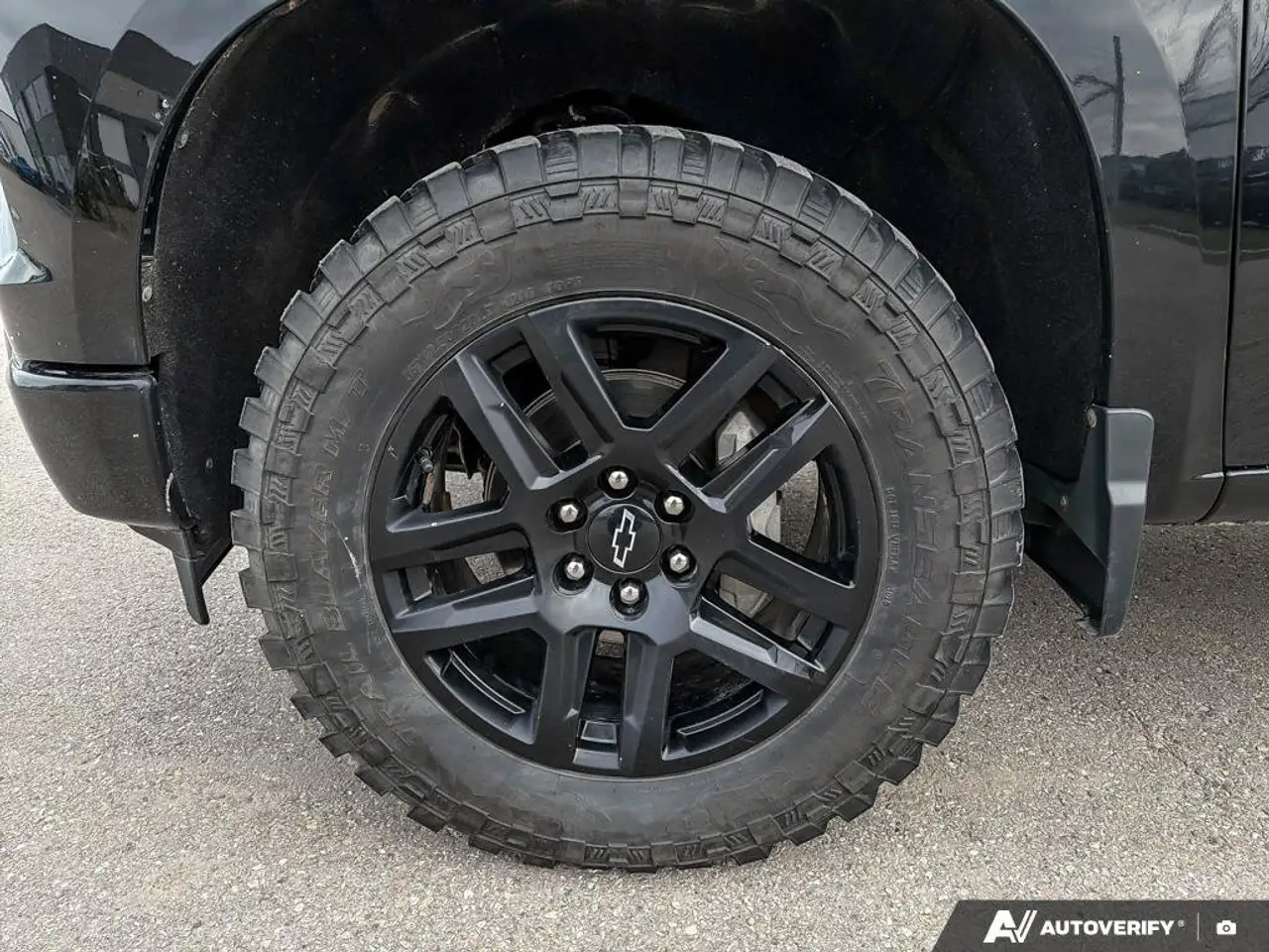Chevrolet Silverado 1500 снимка Chevrolet Silverado 1500
