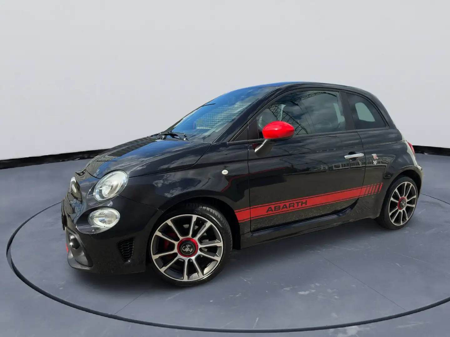 Fiat 500 Abarth 1.4 T-Jet 595 Automaat Navigatiesysteem Abc klep Z Zwart - 2