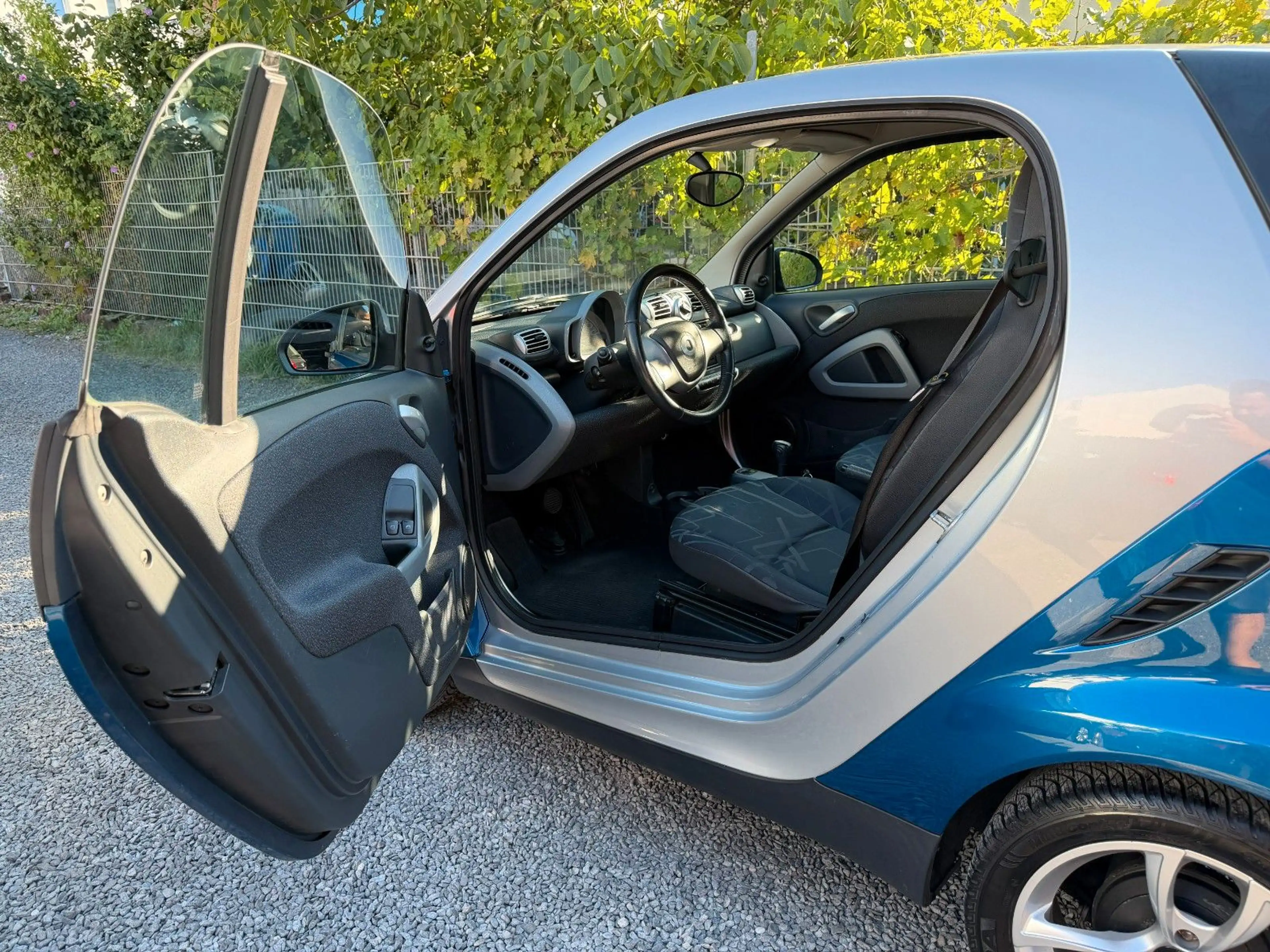 smart forTwo *ForTwo*Coupe*mhd*Neuer*Motor*Klima*Navi**** — photo 10