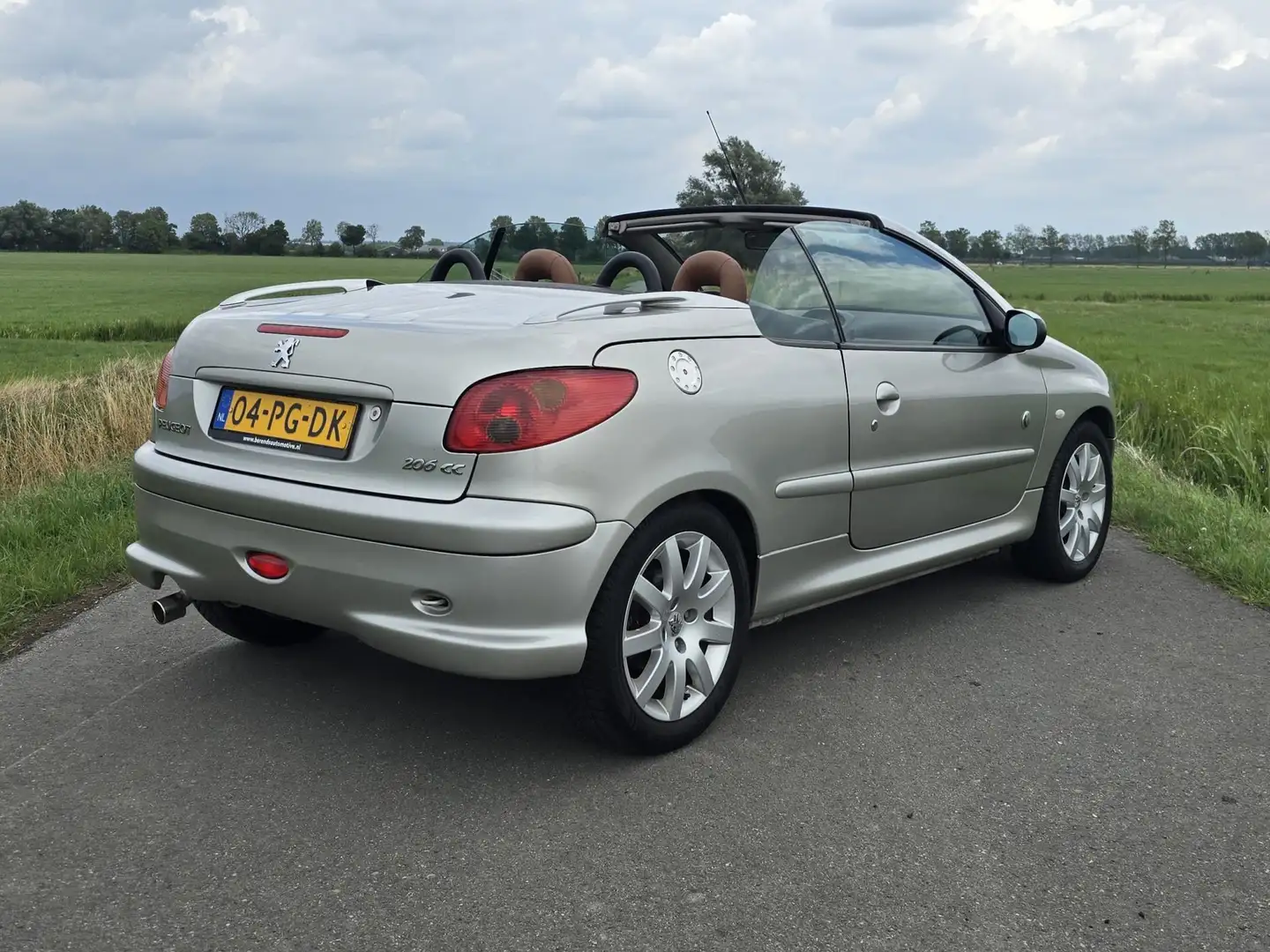 Peugeot 206 CC 1.6-16V Roland Garros Automaat Grijs - 2