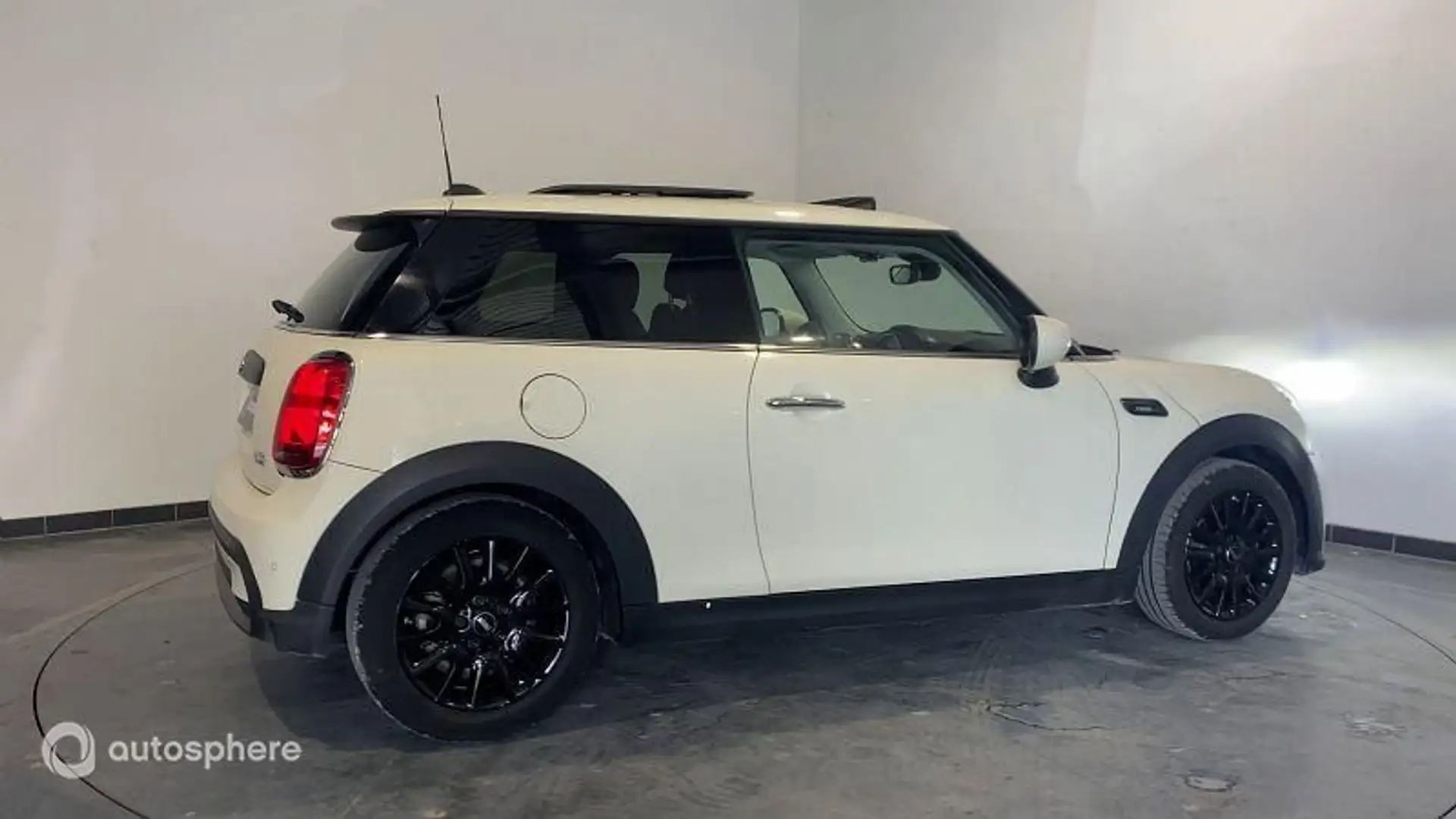 MINI One One 102ch Edition Camden - 2