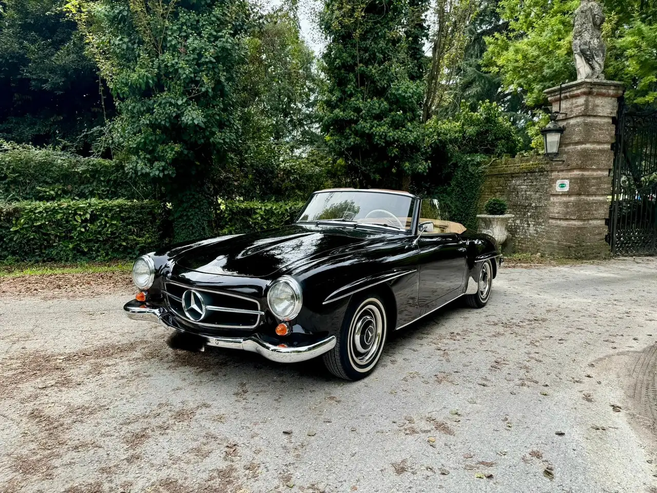 Mercedes-Benz 190 SL, foto 1