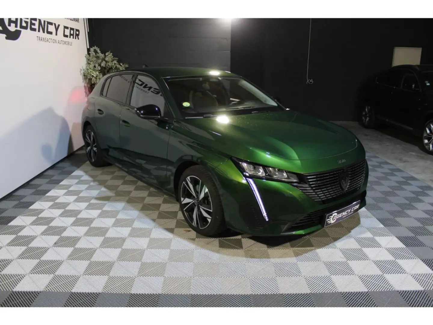 Peugeot 308 Allure 1.5 BlueHDi S&S 130CH - Suivie Verde - 2