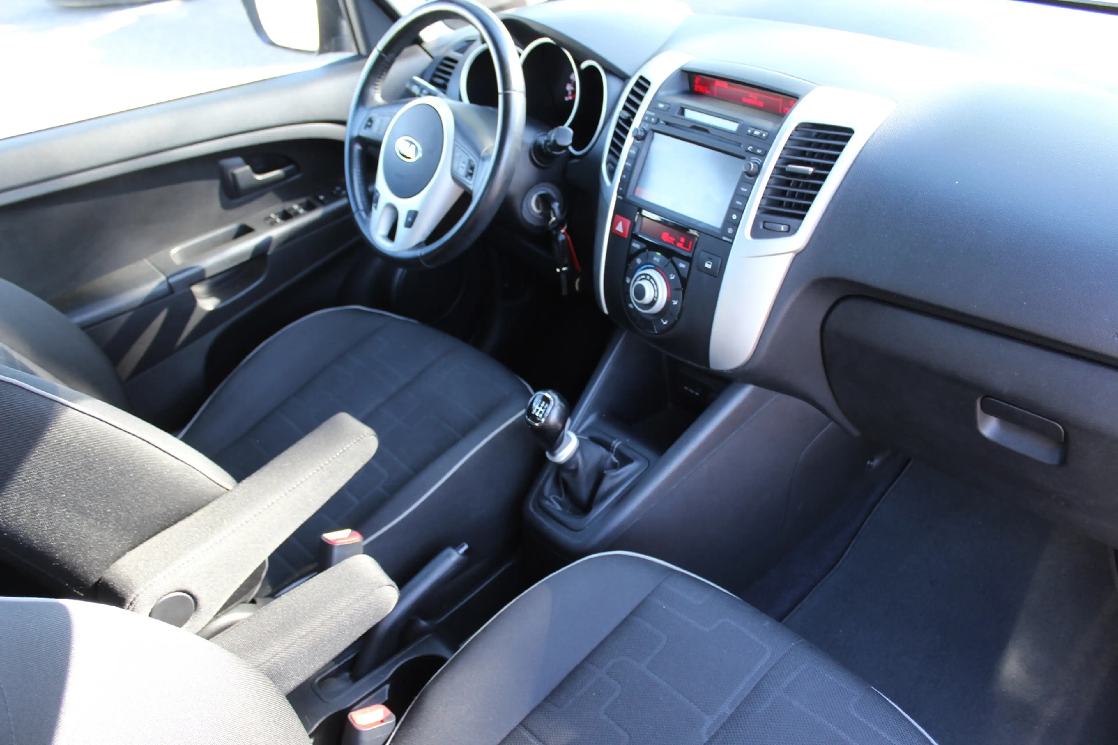 Kia Venga 1.6 CVVT First Edition 6 BAK PANO CAMERA GOED ONDE — photo 8