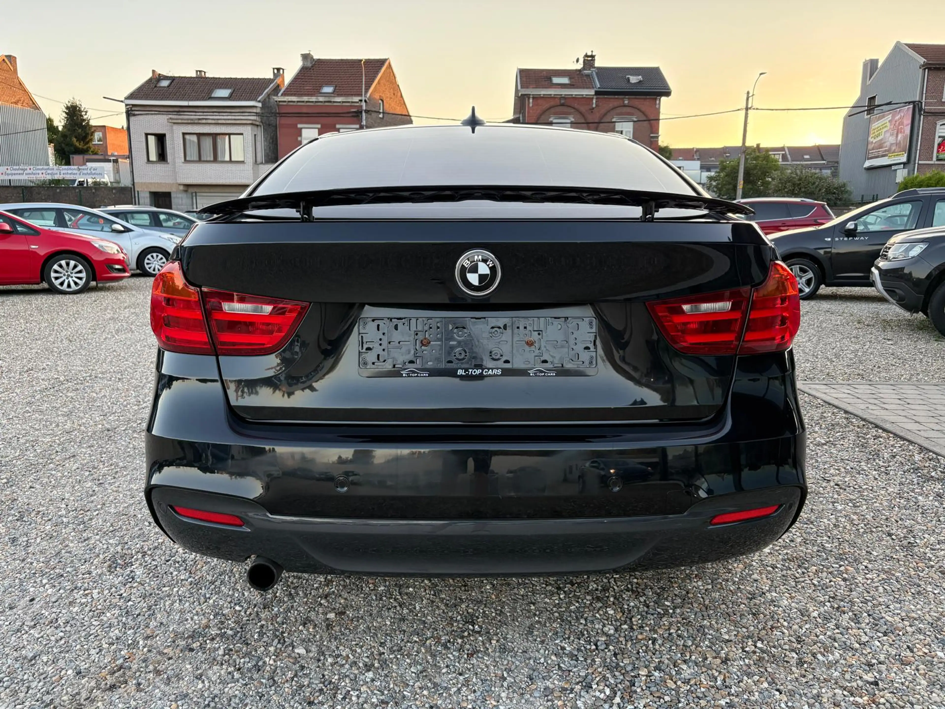 BMW 320 Gran Turismo 320d Pack M — photo 5