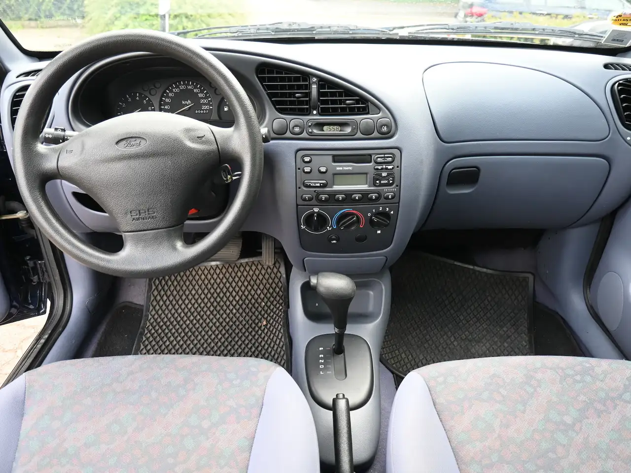 Ford Fiesta 1.3 Automatik SDach Serviceheft 1.Hand, foto 3