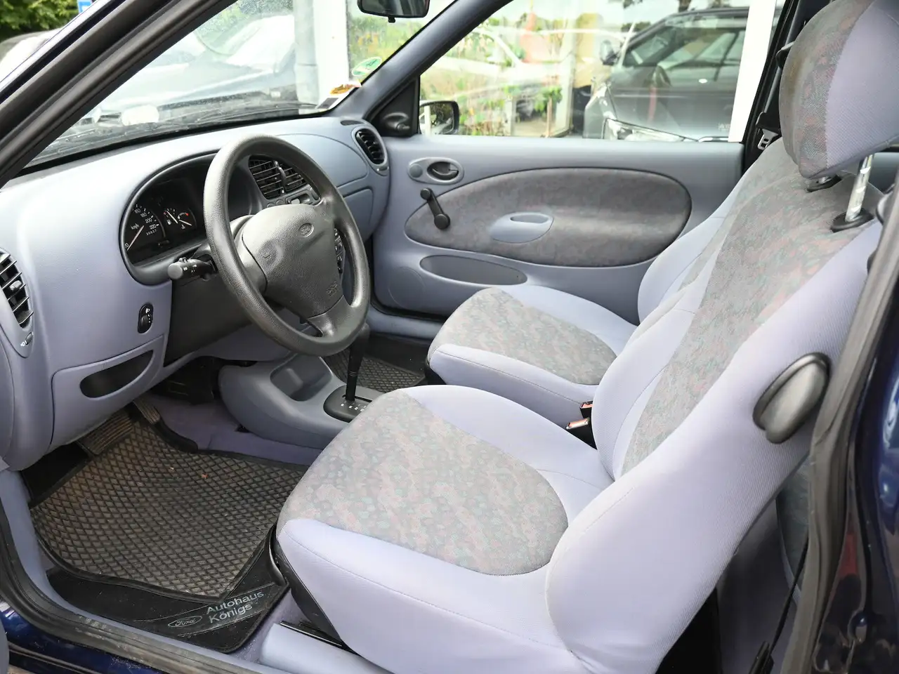 Ford Fiesta 1.3 Automatik SDach Serviceheft 1.Hand, foto 4
