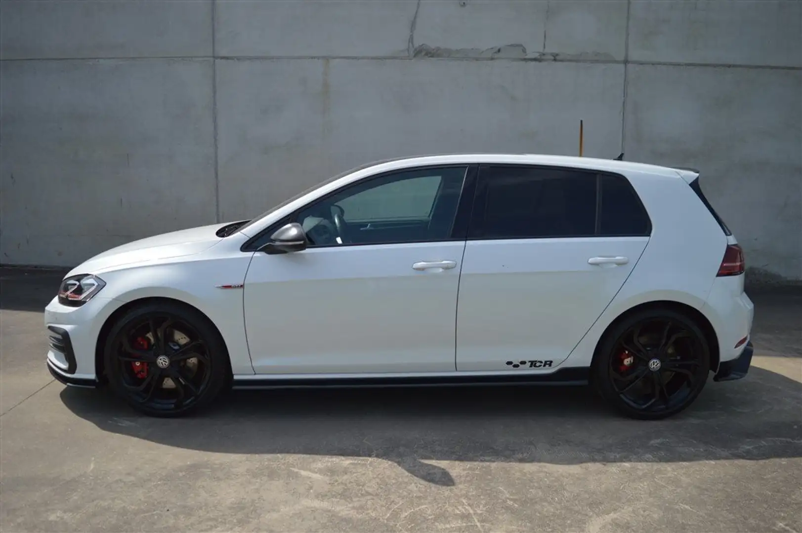 Volkswagen Golf GTI 2.0 TCR DSG /NAVI /PANO/ VIRT COCKPIT /CAM /LED Wit - 2