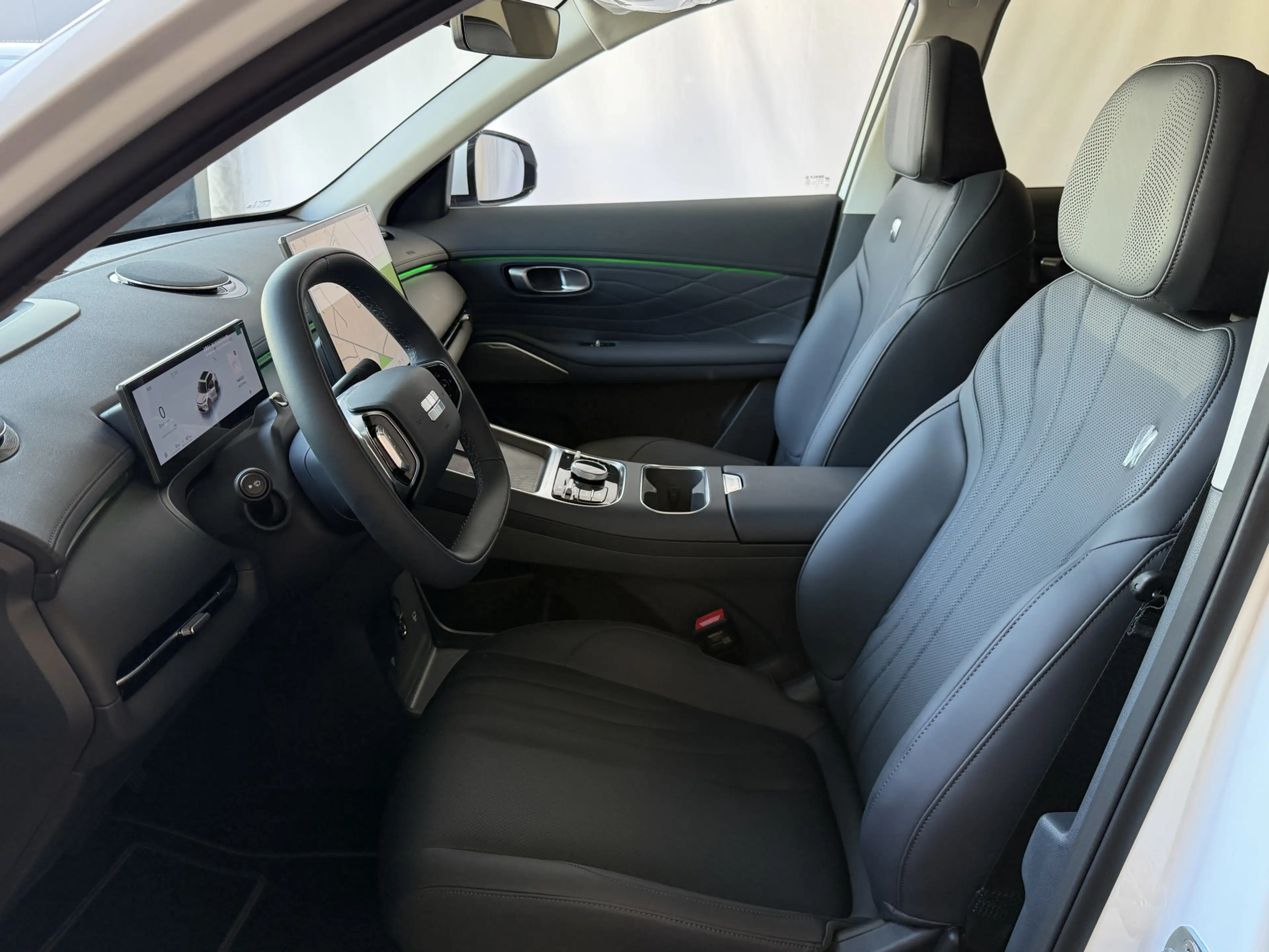 Geely Starray EM-i MAX+ PHEV LONG RANGE | 29,8 kWh ACCU | 136 KM WLTP — photo 21