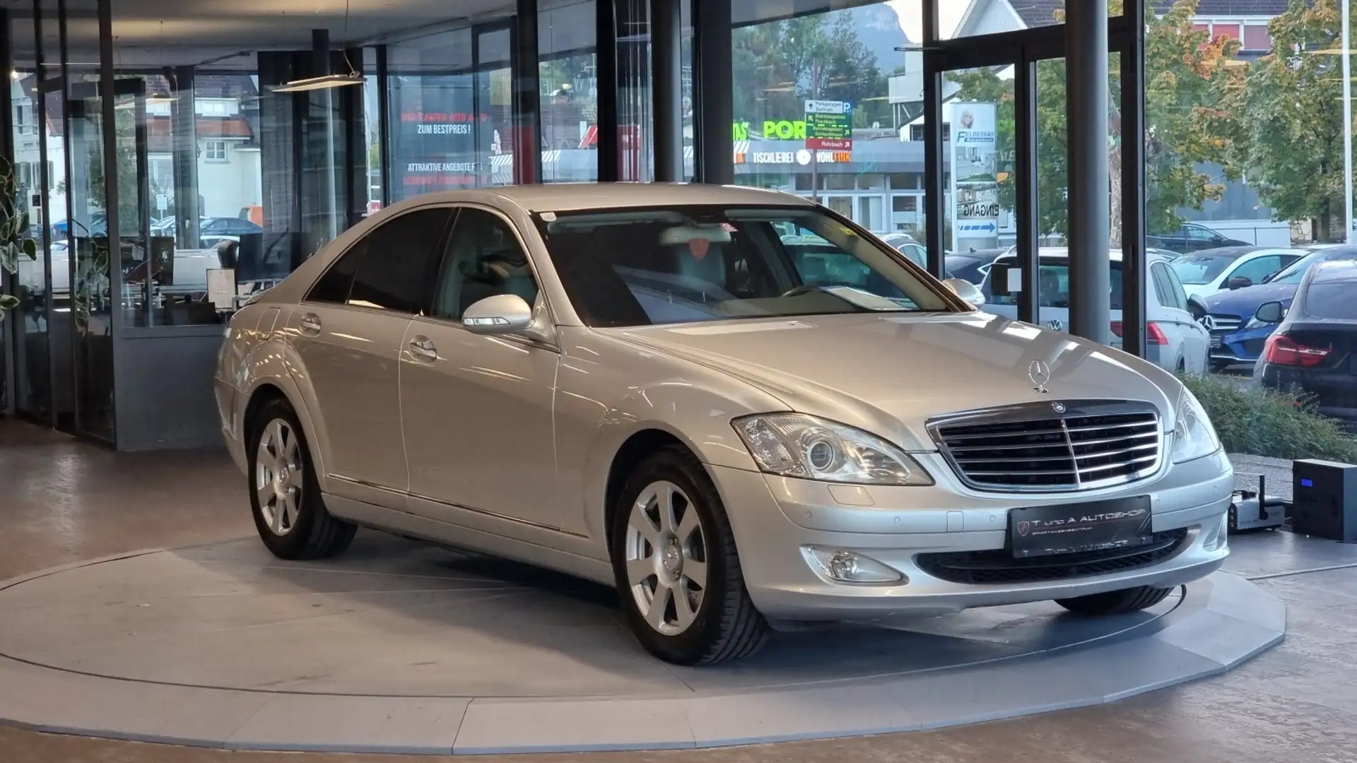 Mercedes-Benz S 350 Aut. *Luftfederung*LEDER*Sitzbelüftung* Silber - 2