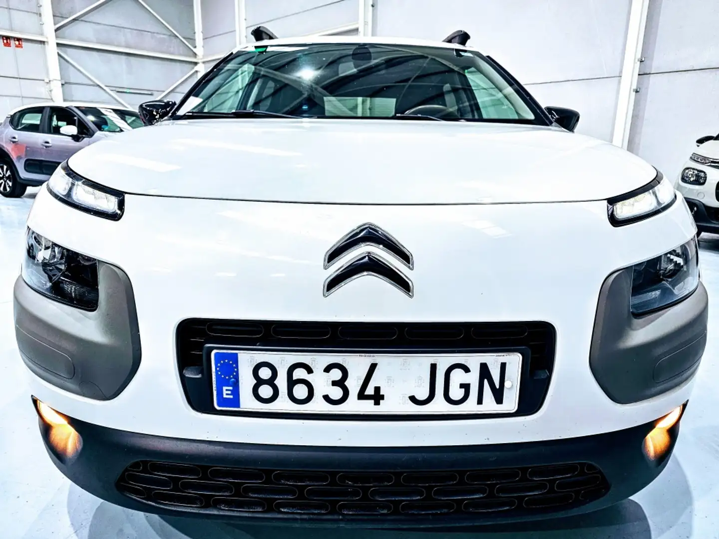 Citroen C4 Cactus 1.6 BlueHDi S&S Shine Edition 100 Blanc - 2