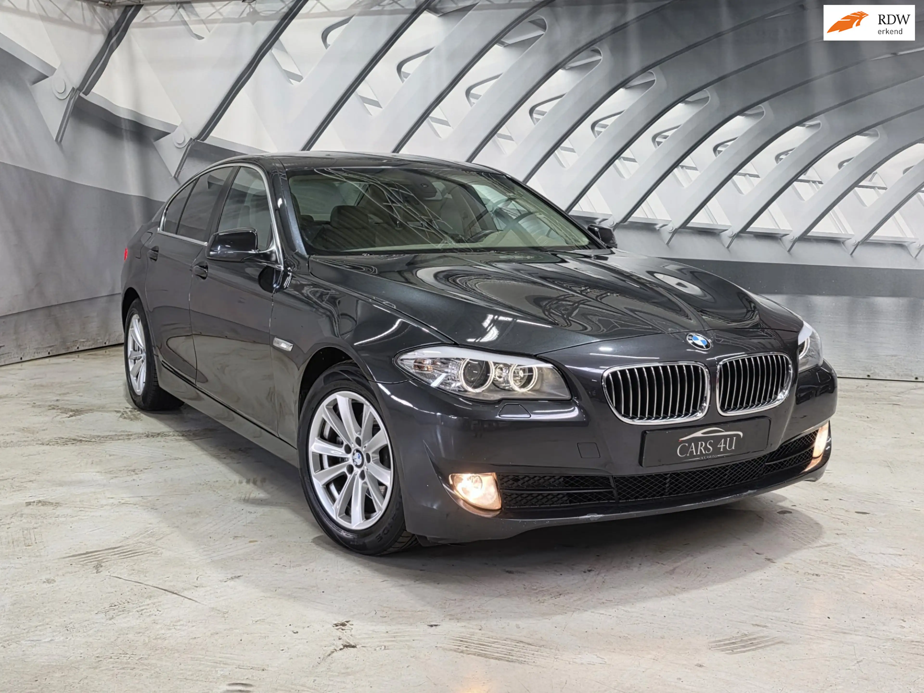 BMW 523 5-serie 523i Automaat Leer