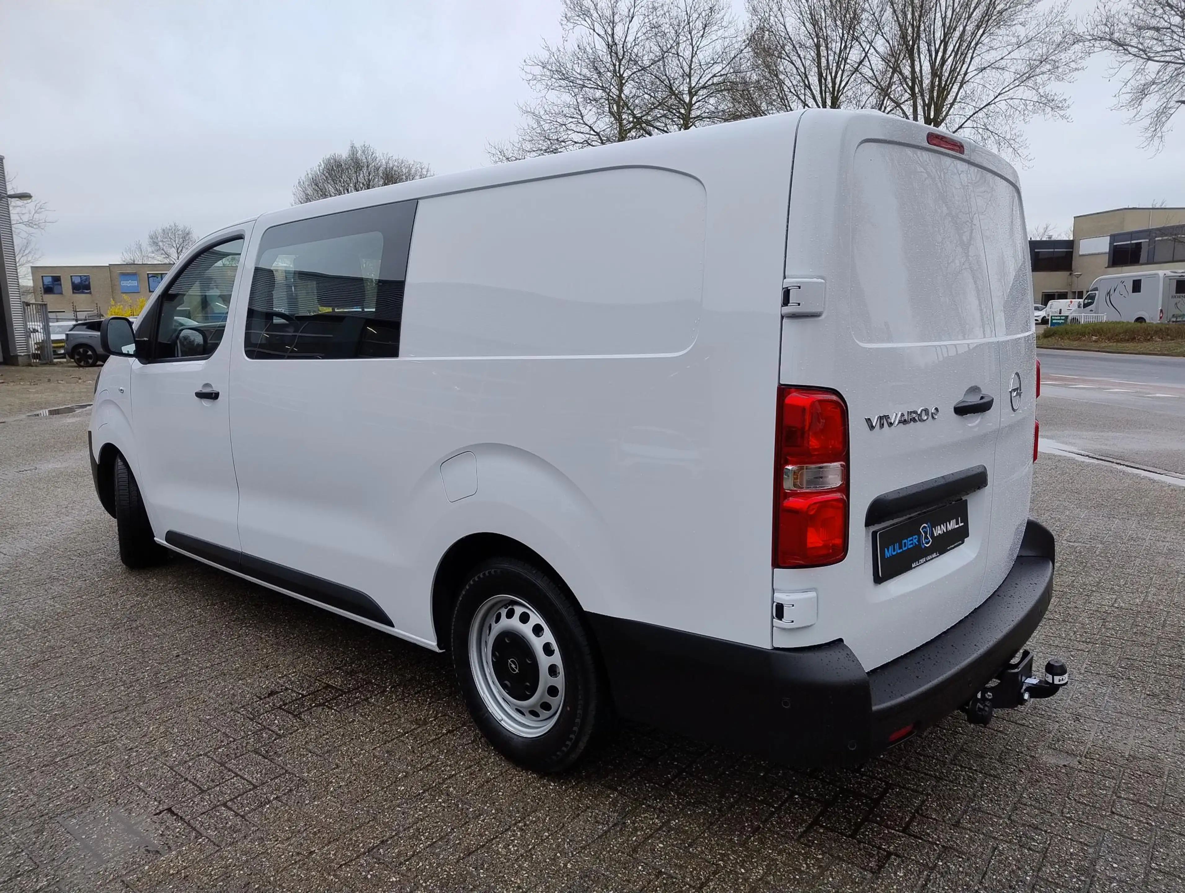Opel Vivaro-e Electric L3 75 kWh DC 136pk | Dubbele Cabine | 5-p — photo 5