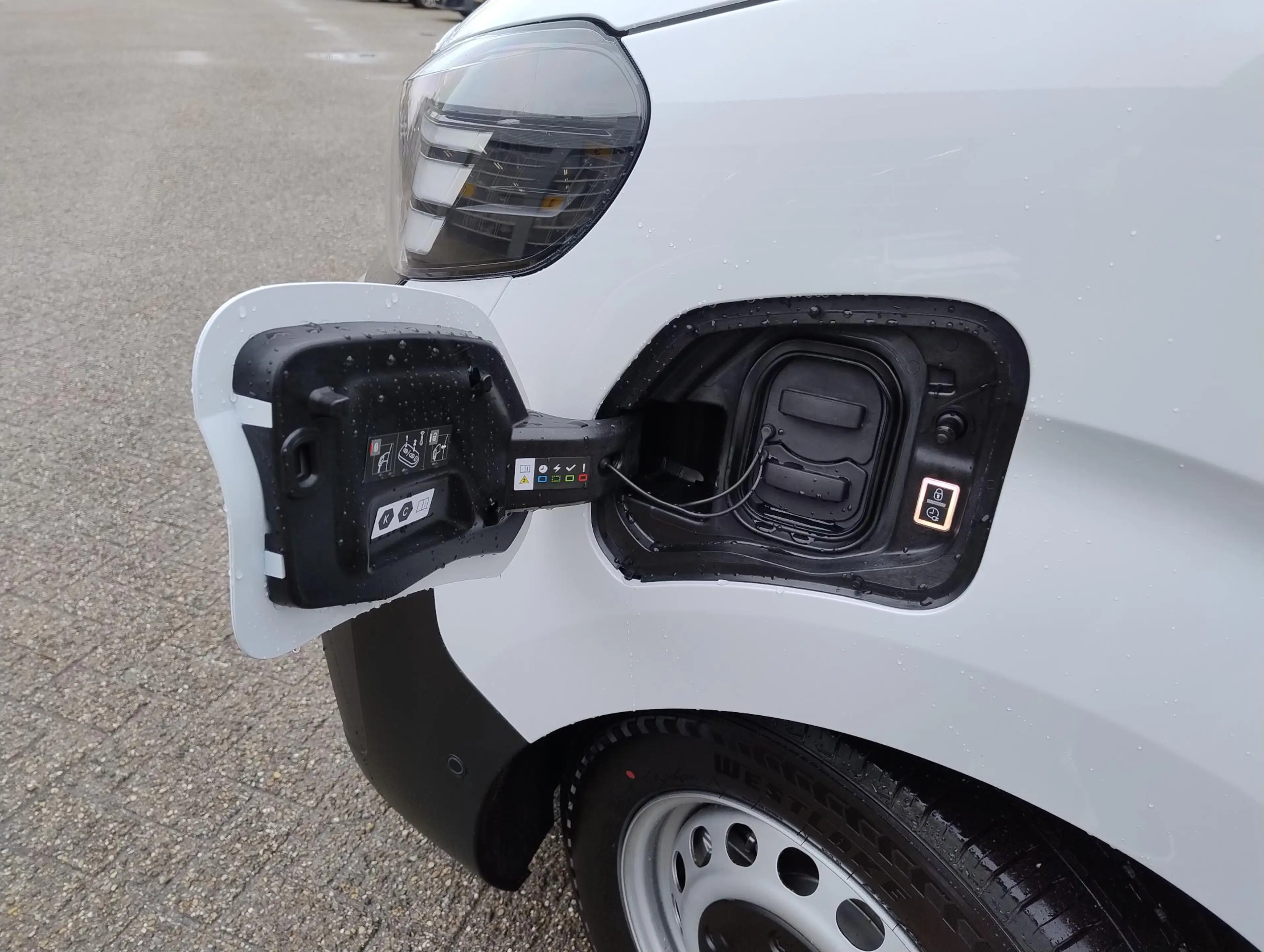 Opel Vivaro-e Electric L3 75 kWh DC 136pk | Dubbele Cabine | 5-p — photo 12