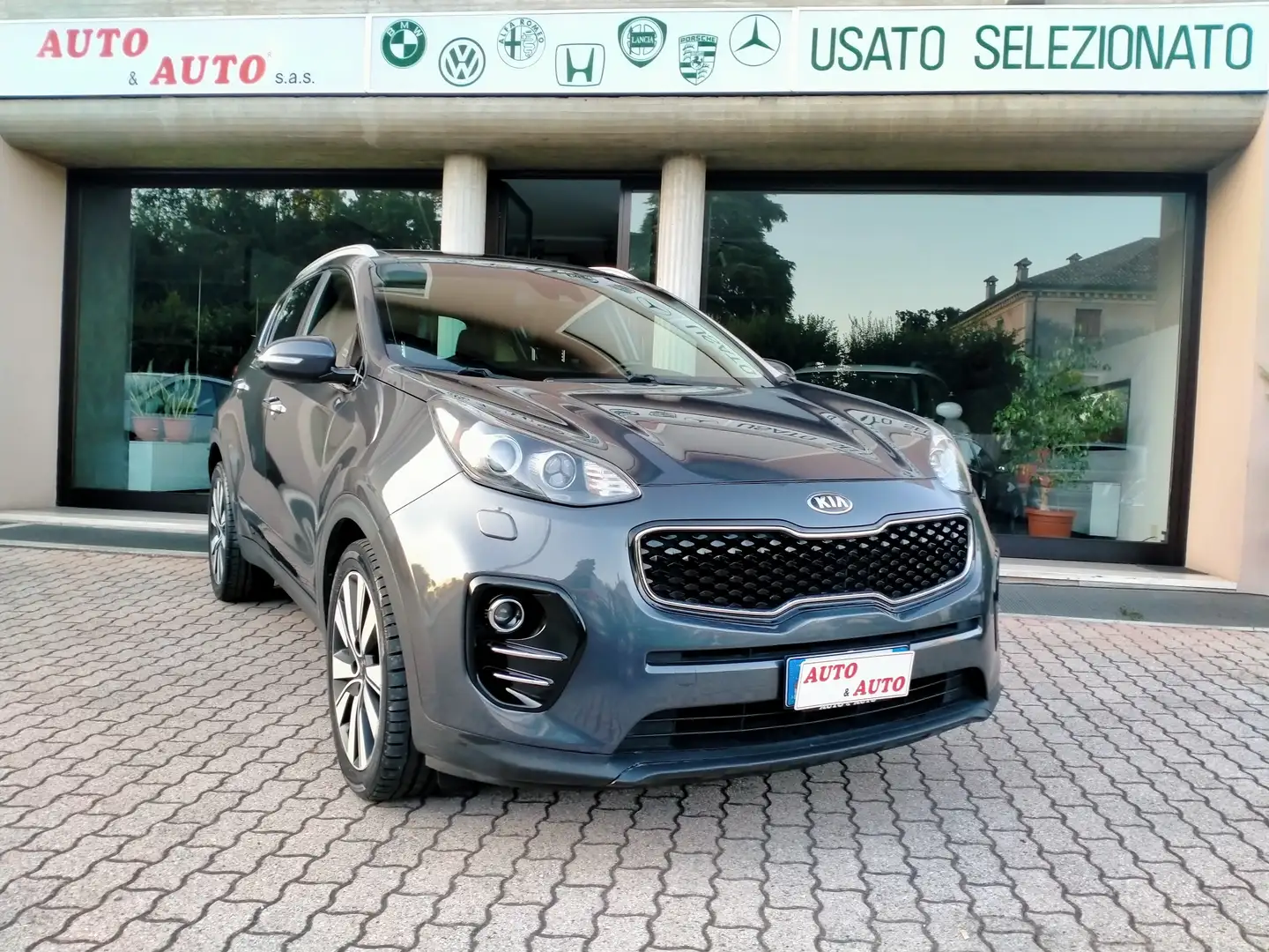 Kia Sportage 1.7CRDI E6 STYLE PACK TETTO PAN. APRIBILE LEGA 19 Grijs - 1