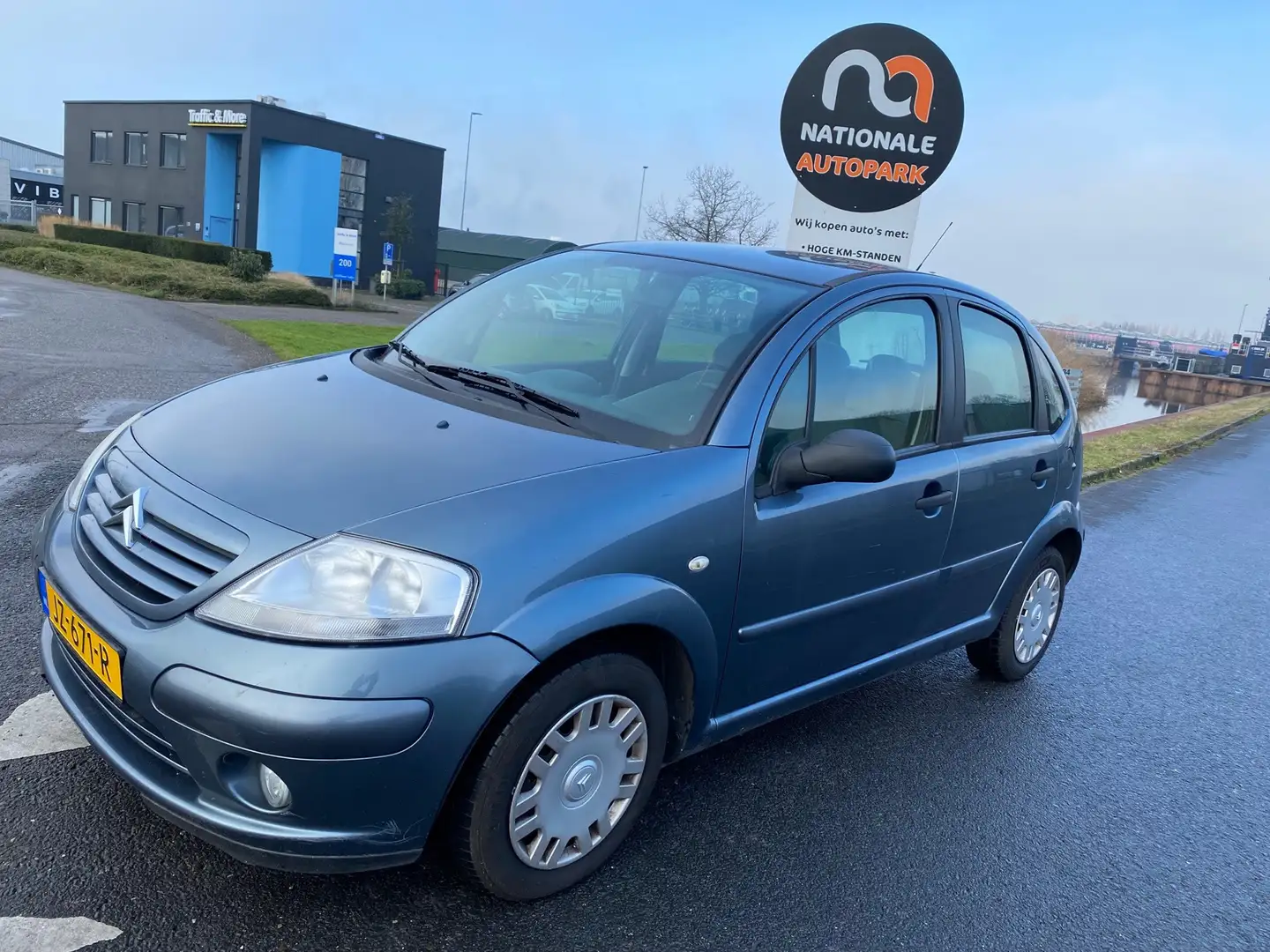 Citroen C3 2005 * 1.1i Différence * AIRCO * TOP AUTO Grijs - 1