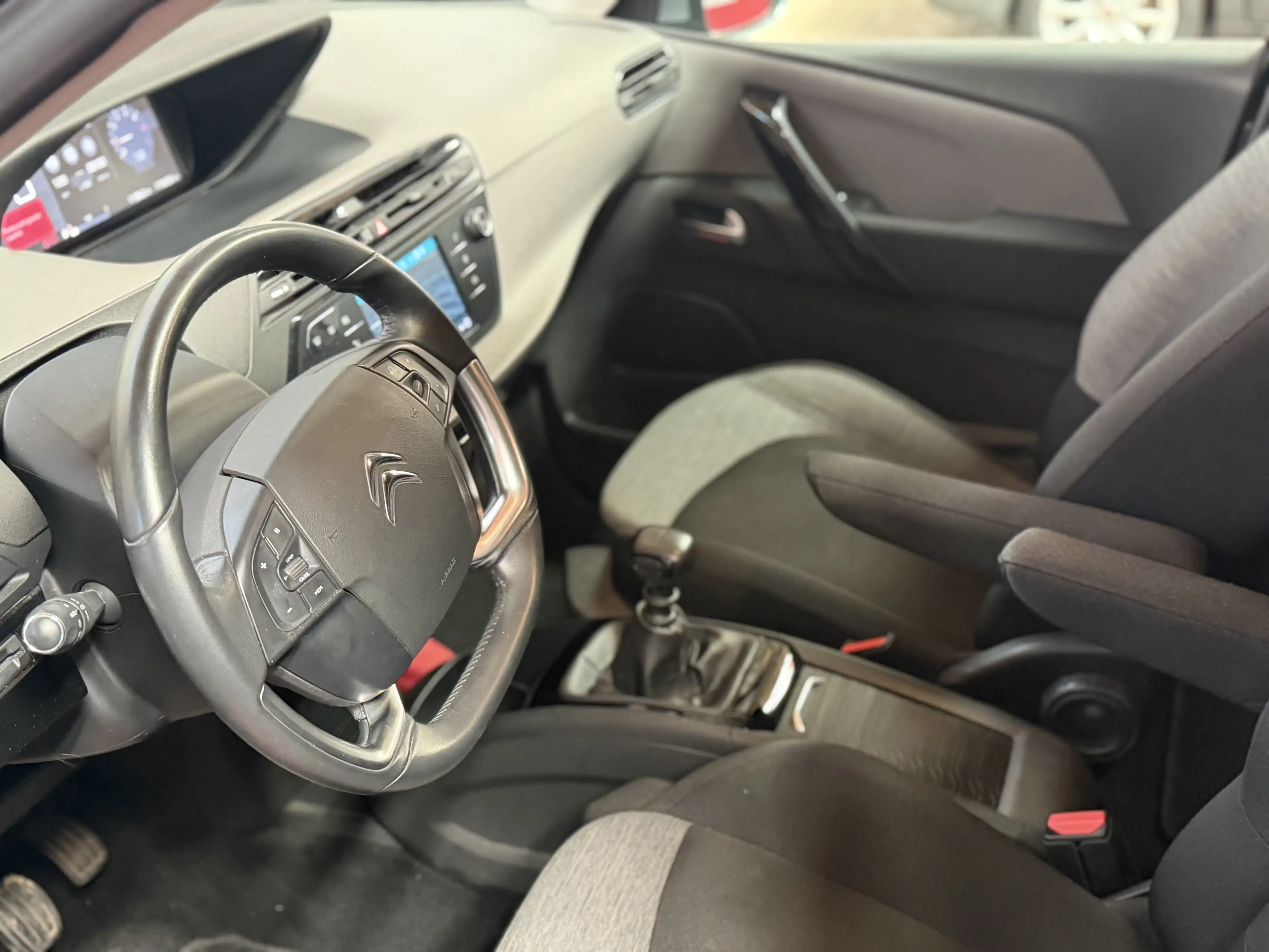 Citroen C4 SpaceTourer Diesel Euro 6d-Temp-EV — photo 10