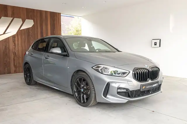 BMW 118 iA, M pack, parkeercamera, M spoiler
