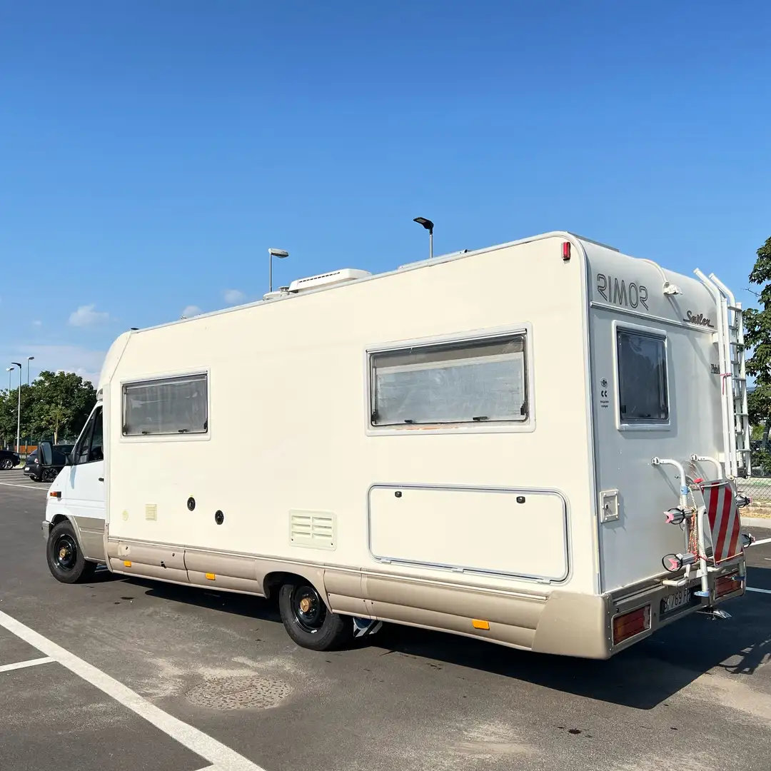 Mercedes-Benz Sprinter 212 D 902.471 - 2