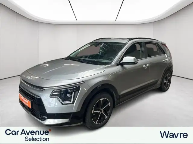 Kia Niro 1.6 HEV PREMIUM