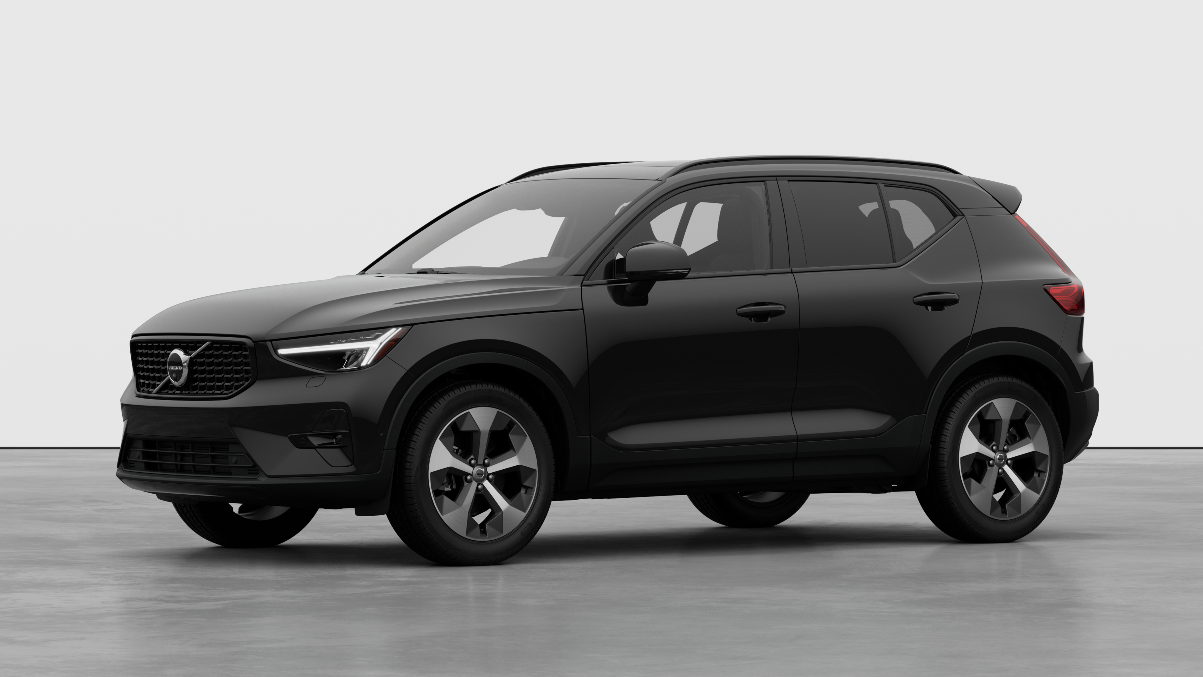 2026 Volvo XC40 B5 Plus Dark Theme