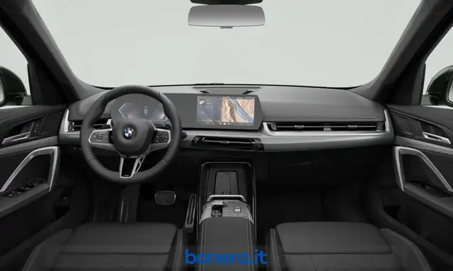BMW X1 view 3