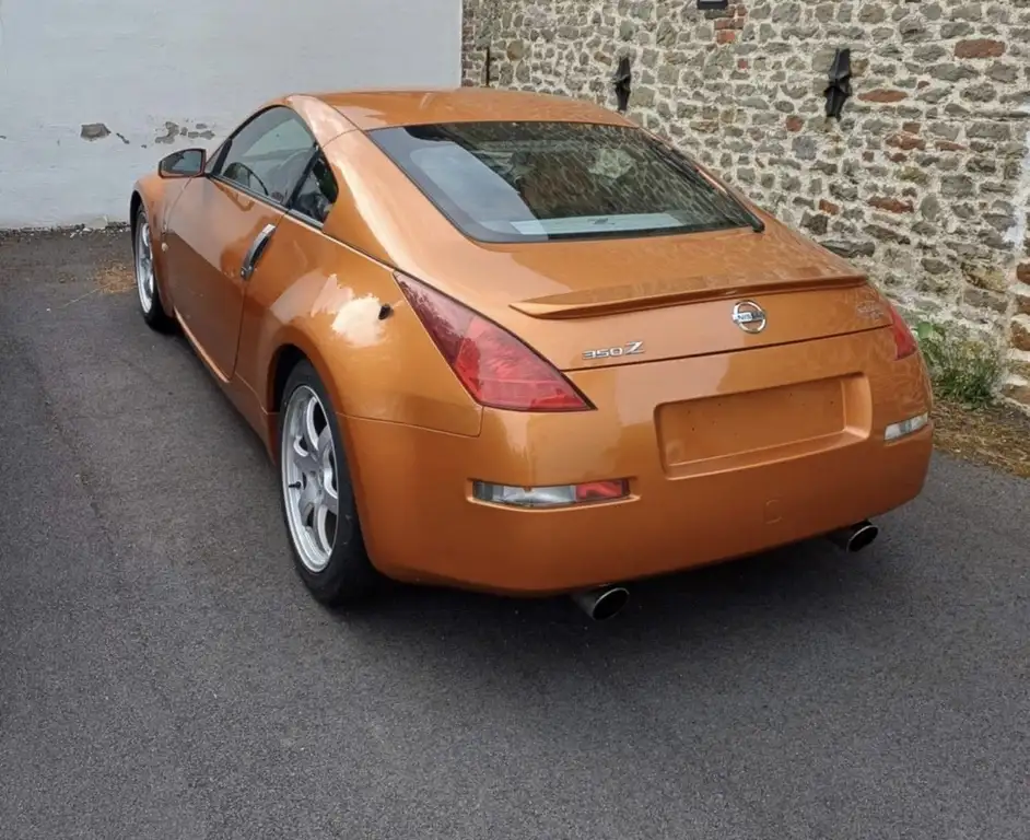 Nissan 350Z 2006 из Европы — купить под ключ