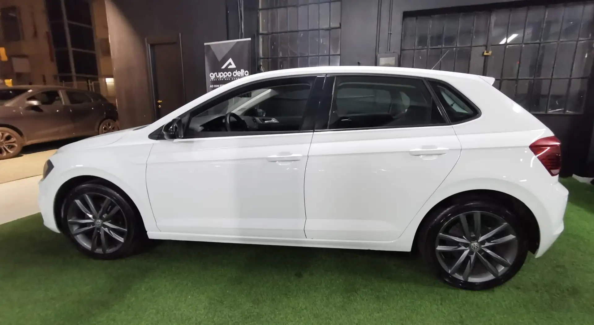Volkswagen Polo 1.0 tsi Highline GPL AUTOMATICO/GPL/CERCHI17 Weiß - 2