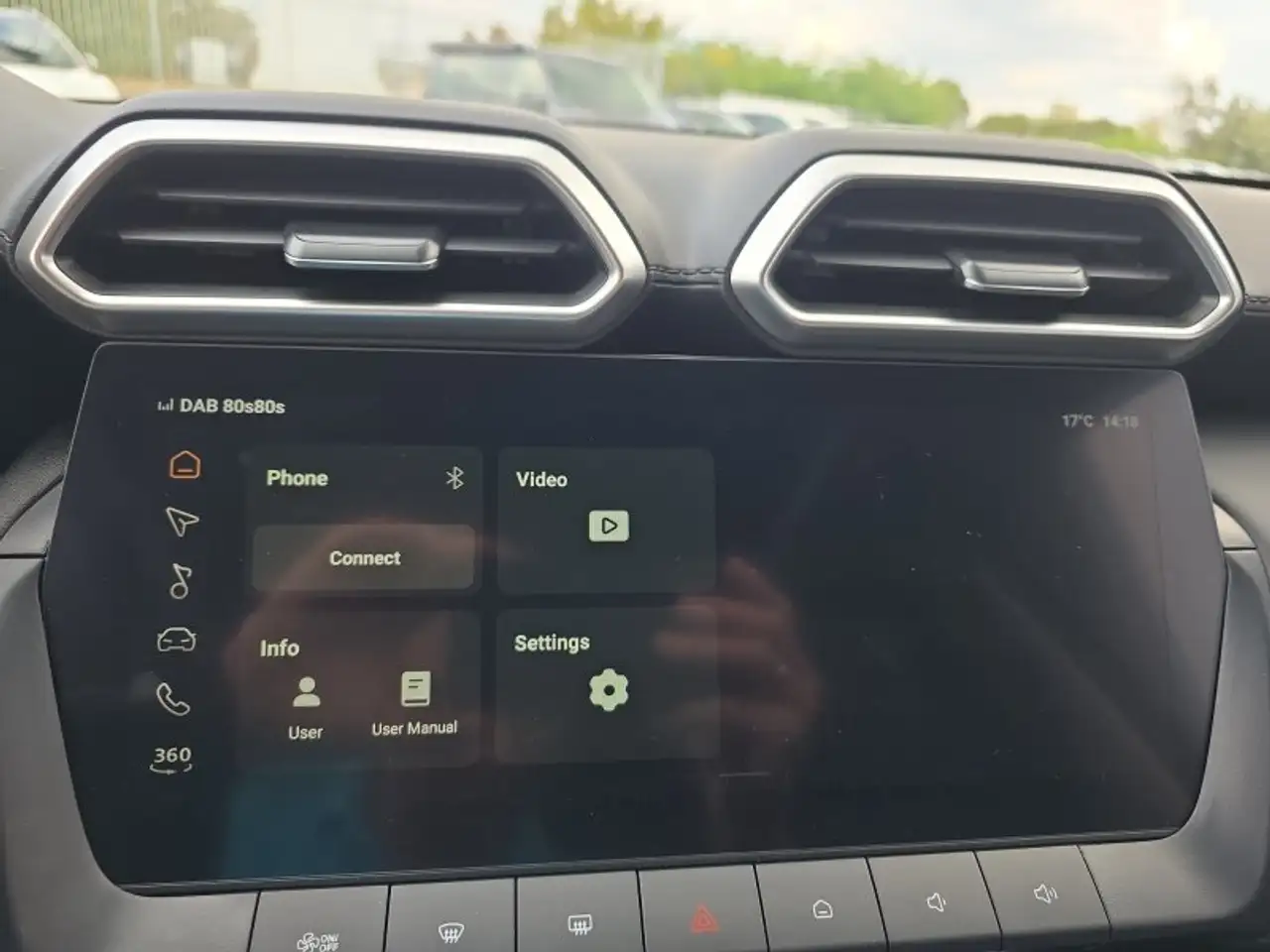MG ZS Luxury 1,5 Hybrid+ 197PS Pano/18*Alu/LED/Navi/Lede, миниатюра 26