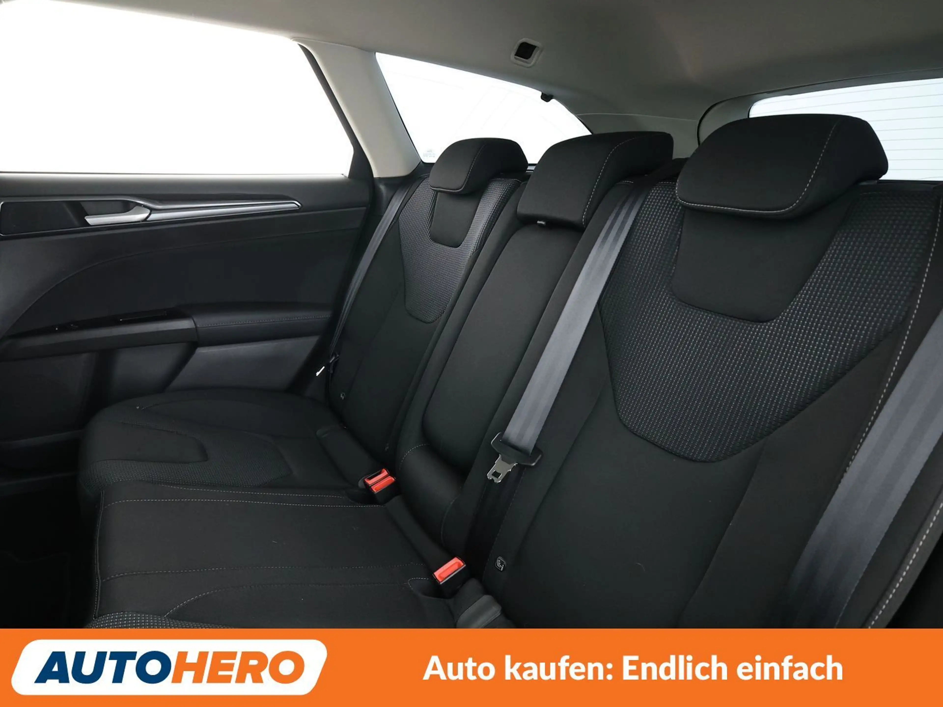 Ford Mondeo 2.0 TDCi EcoBlue Titanium Aut.*NAV*TEMPO*CAM*PLA* — photo 14
