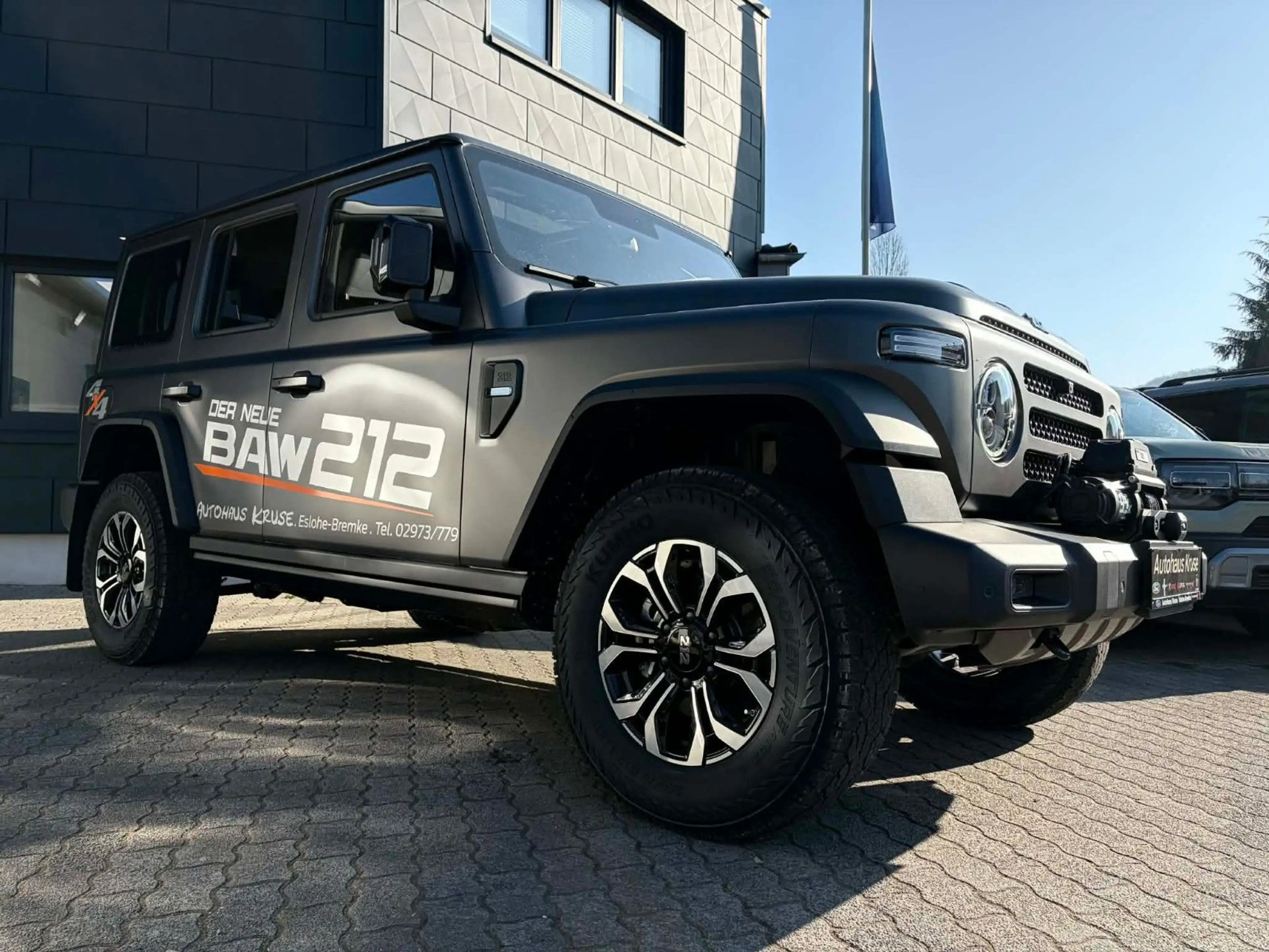 BAW 212 B - 2.0 L Benzin 160kW/218PS Aut.Allrad — photo 4
