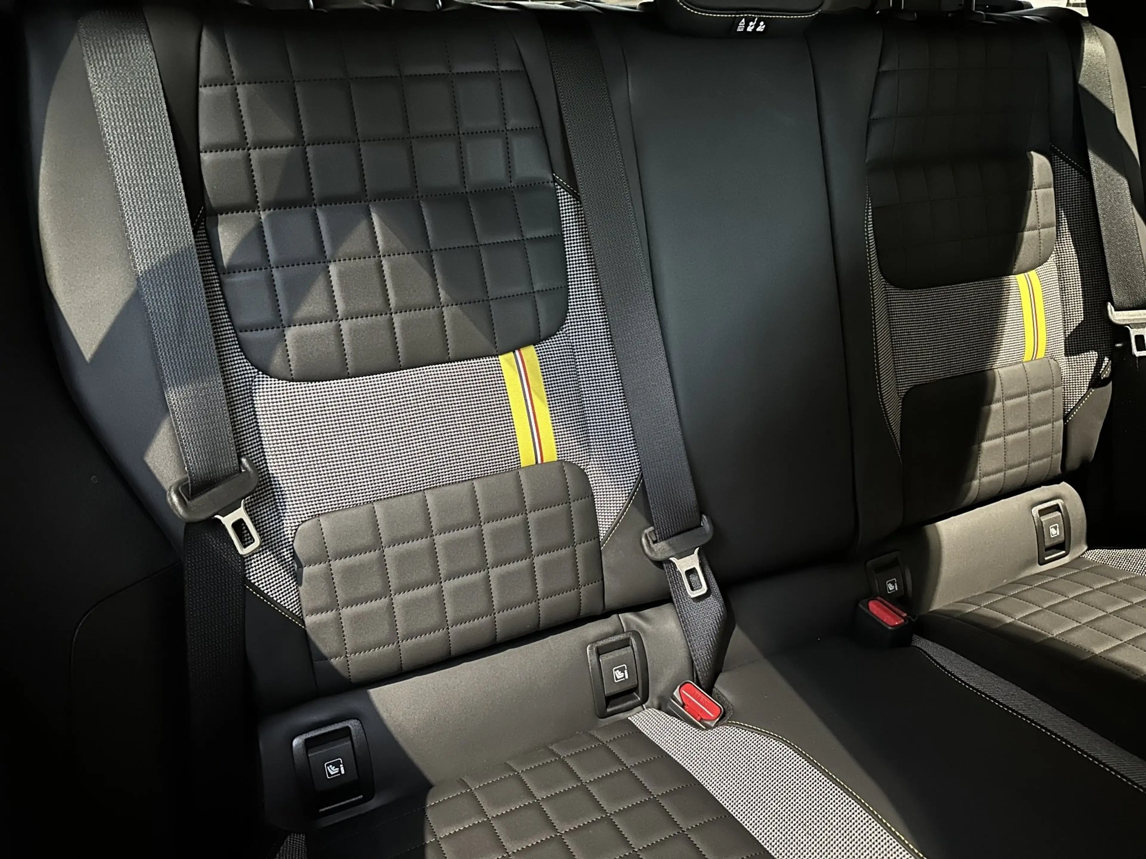 Renault R 4 Iconic 150 PS Comfort Range — photo 14