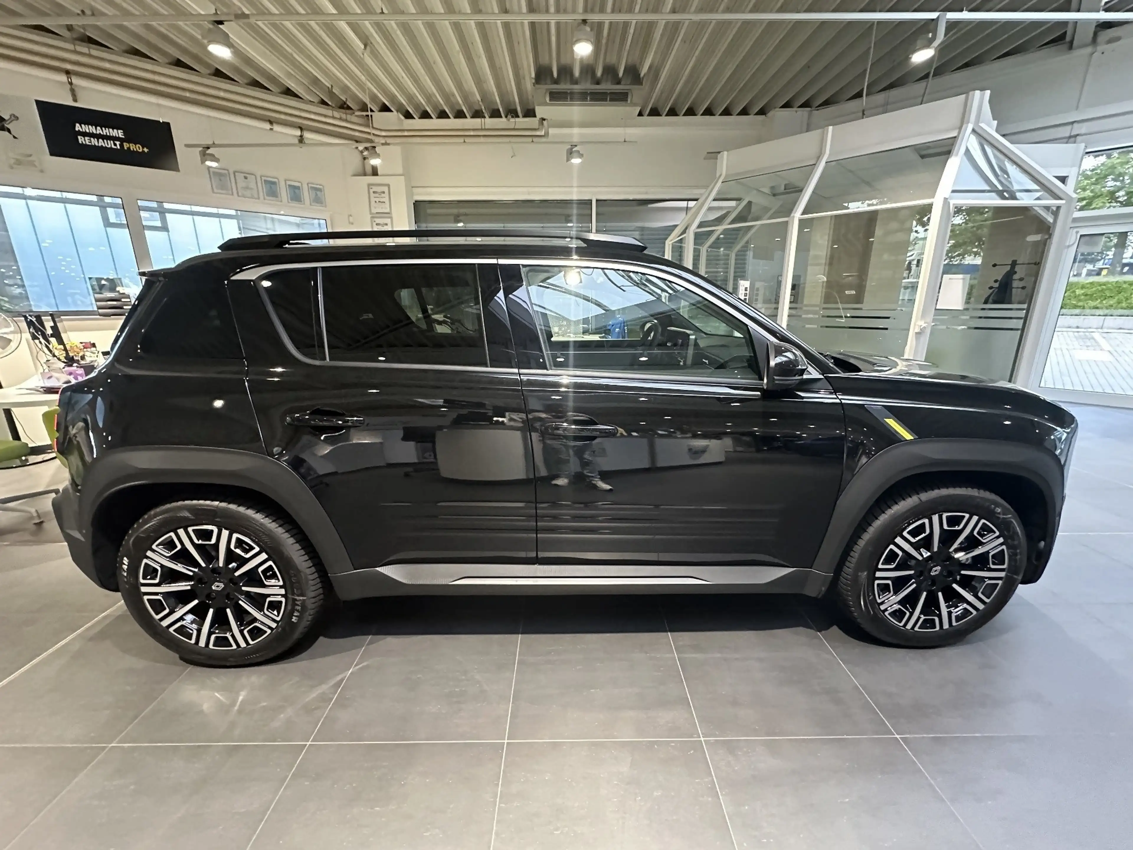 Renault R 4 Iconic 150 PS Comfort Range — photo 8