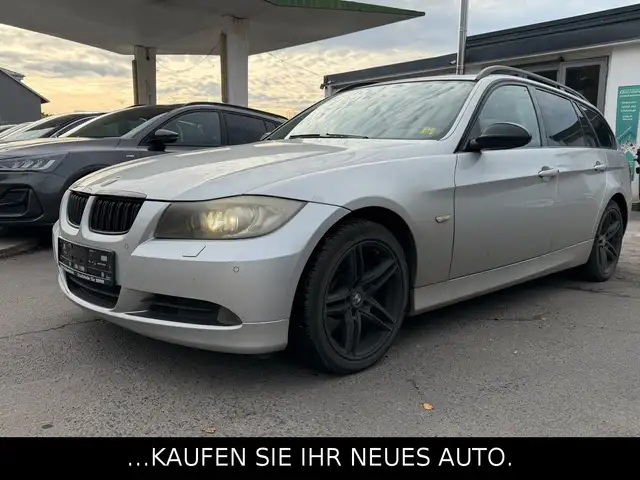 BMW 325 i xDrive Touring *Klima*Ahk
