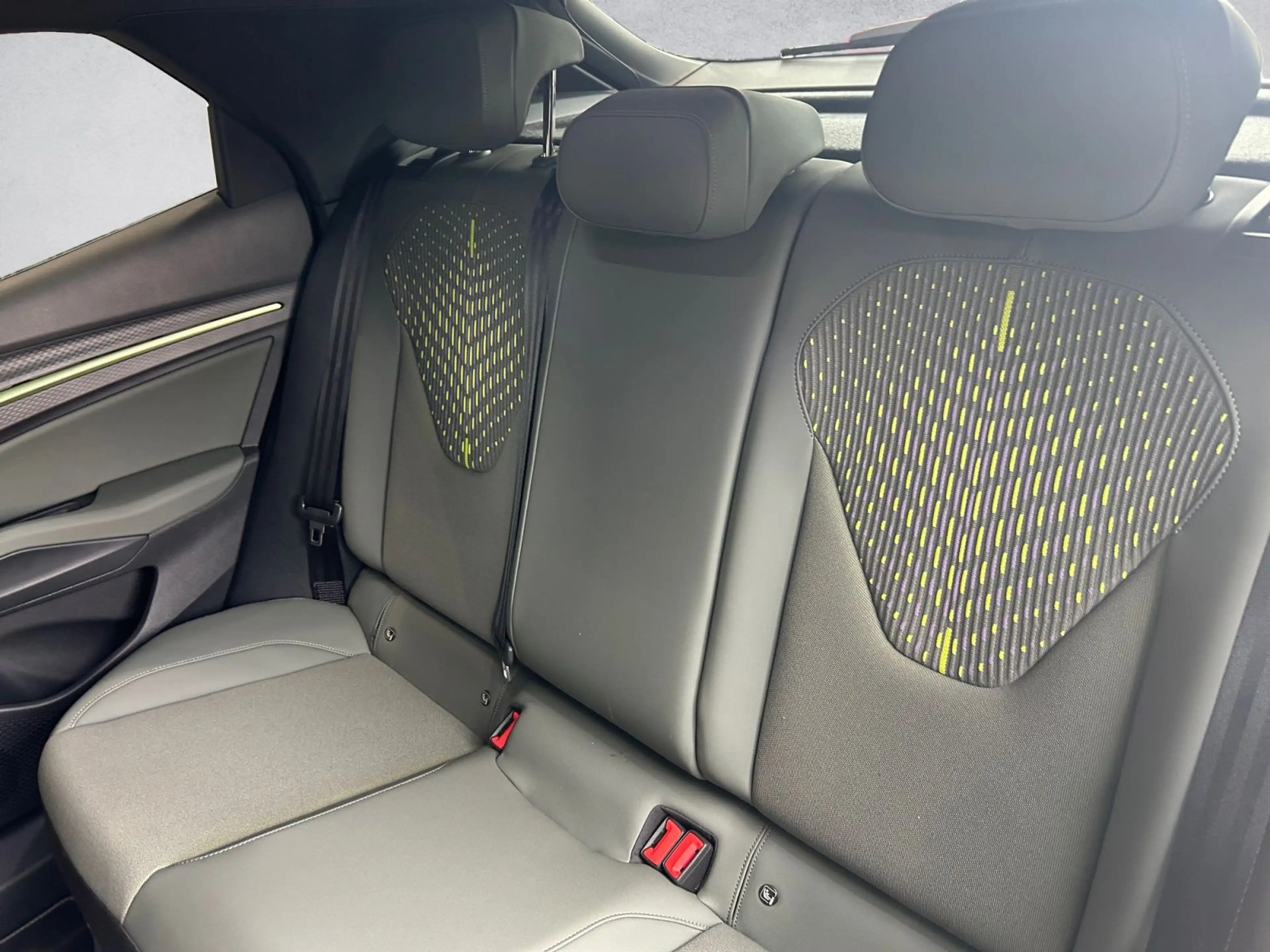 CUPRA Raval 166 kW Endurance Launch VZ Extreme — photo 12