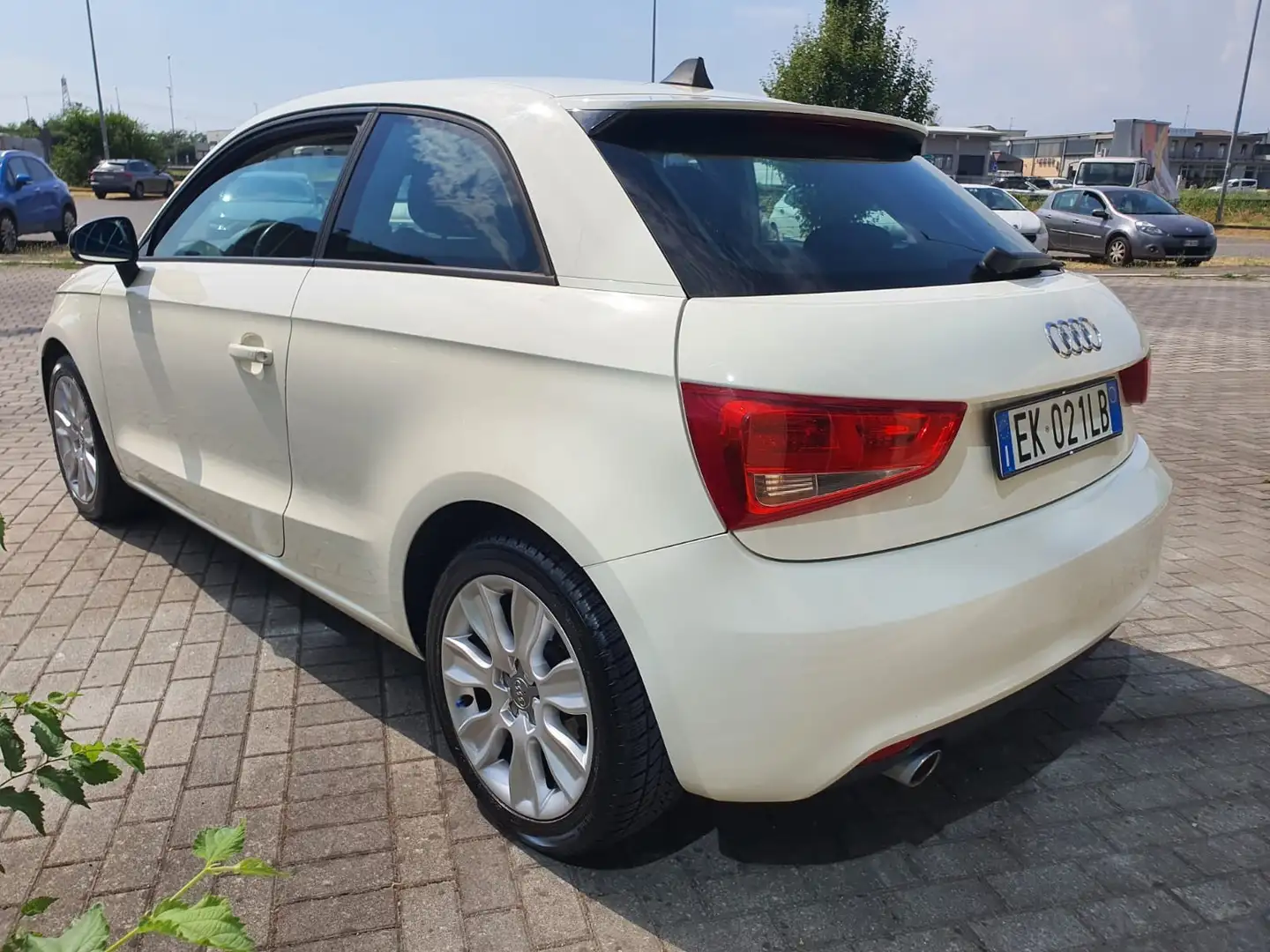 Audi A1 Sportback 1.6 tdi Ambition 105cv - 2