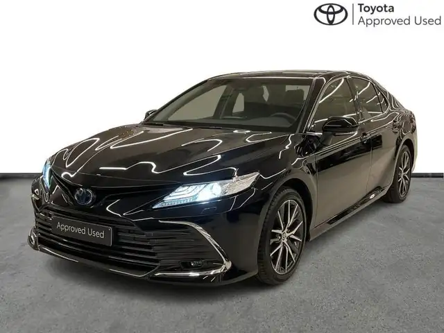 Toyota Camry Premium Plus
