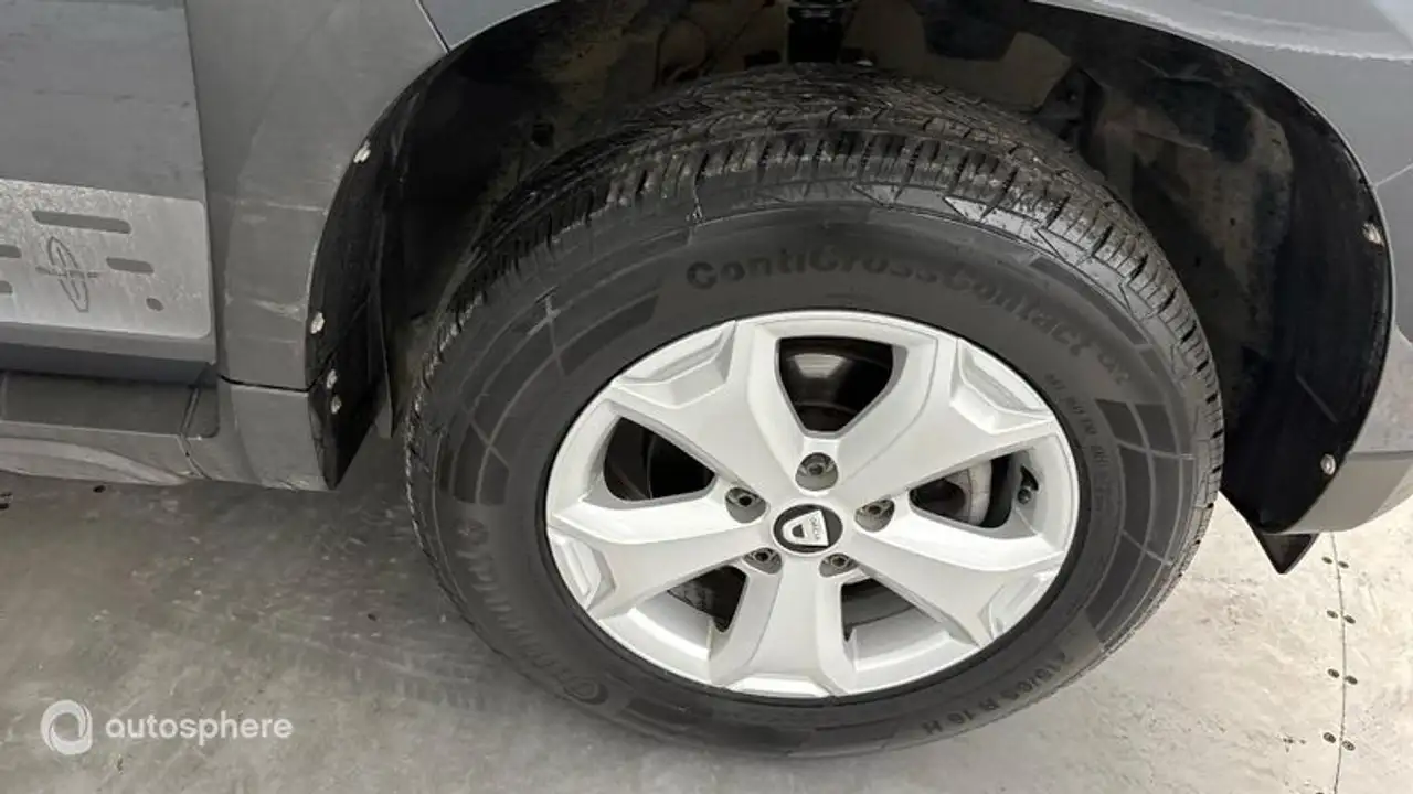 Dacia Duster — photo 20