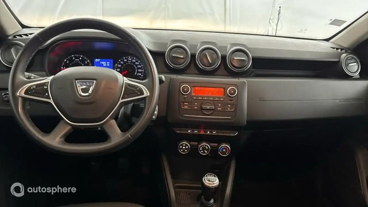 Dacia Duster — photo 11