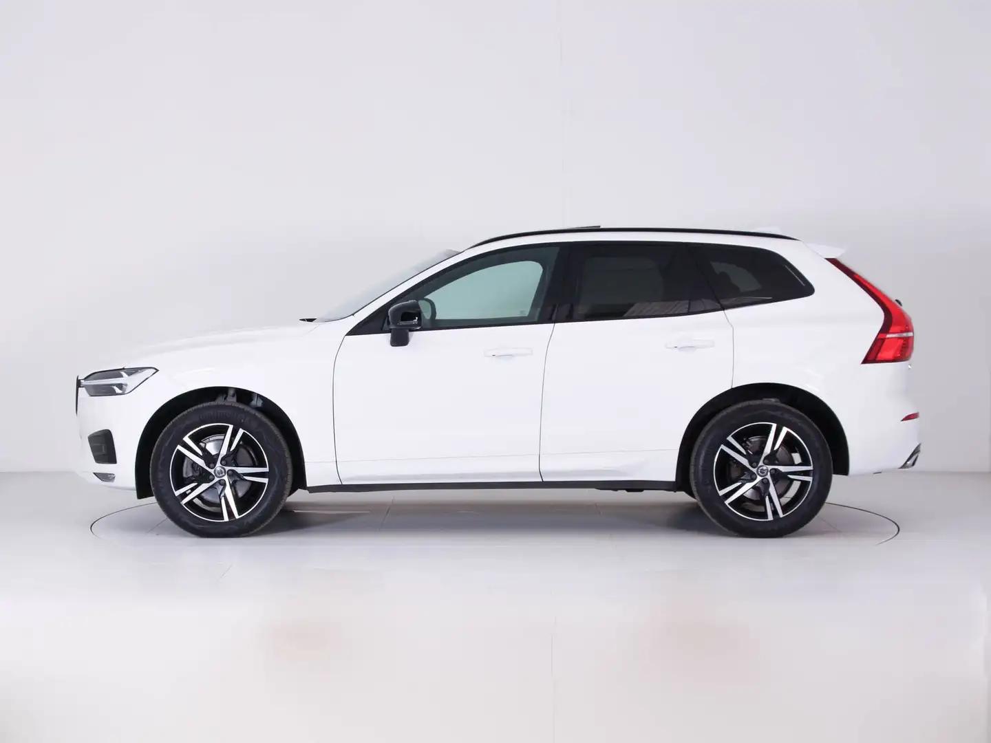 Volvo XC60 XC60 B4 (d) AWD 197CV GEARTRONIC R DESIGN Bianco - 2