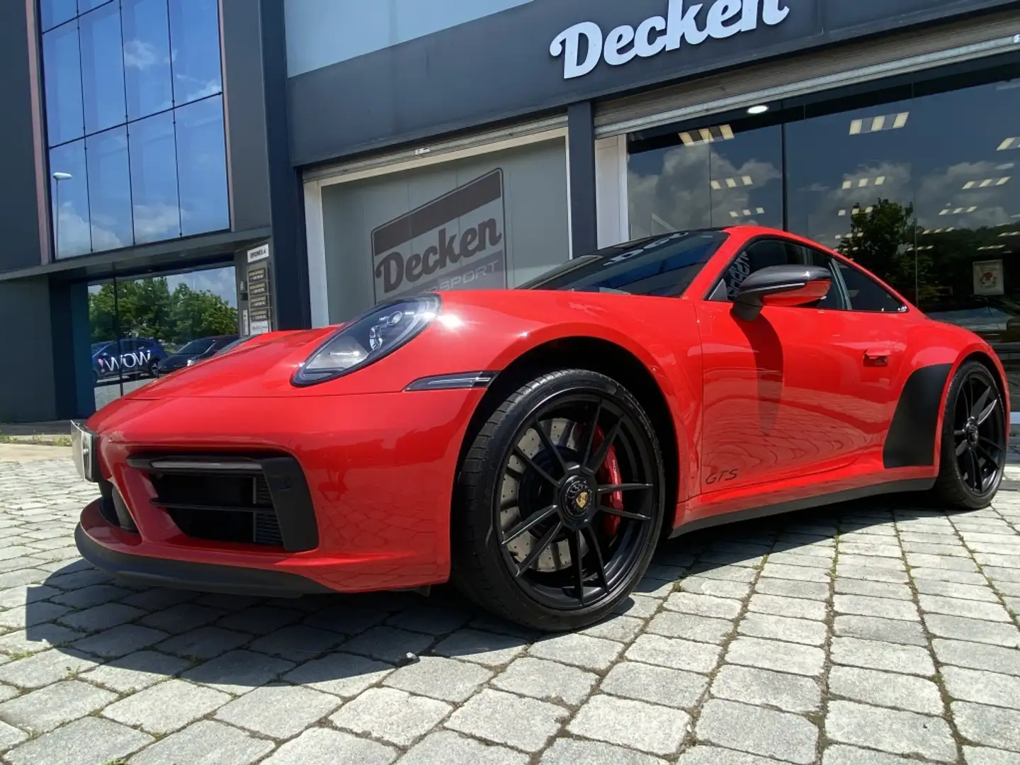 Porsche 992 Carrera GTS Coupé PDK Rood - 2