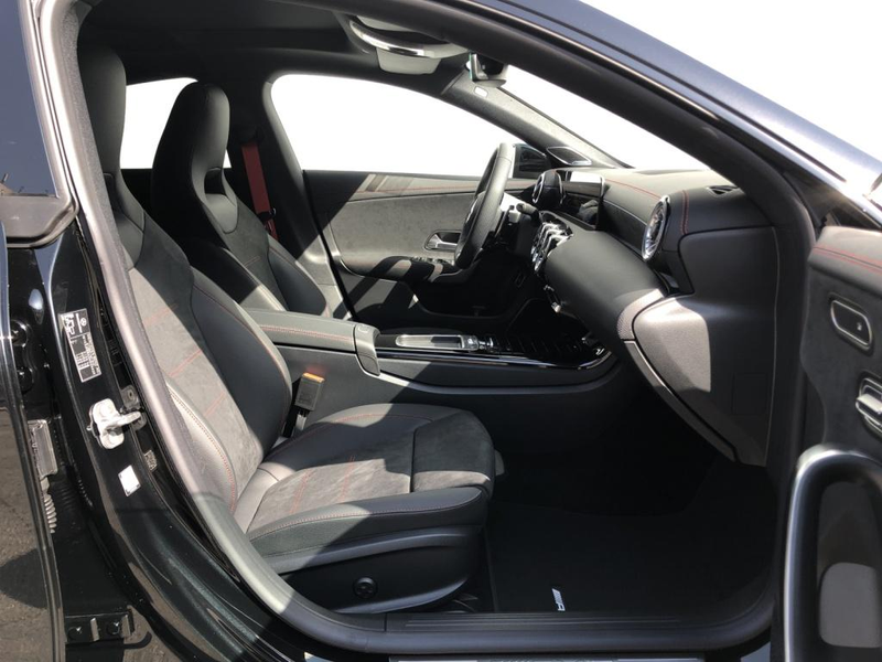 Mercedes-Benz CLA 35 AMG AMG CLA 35 4MATIC Coupe +19Z+Night+Pano — photo 5