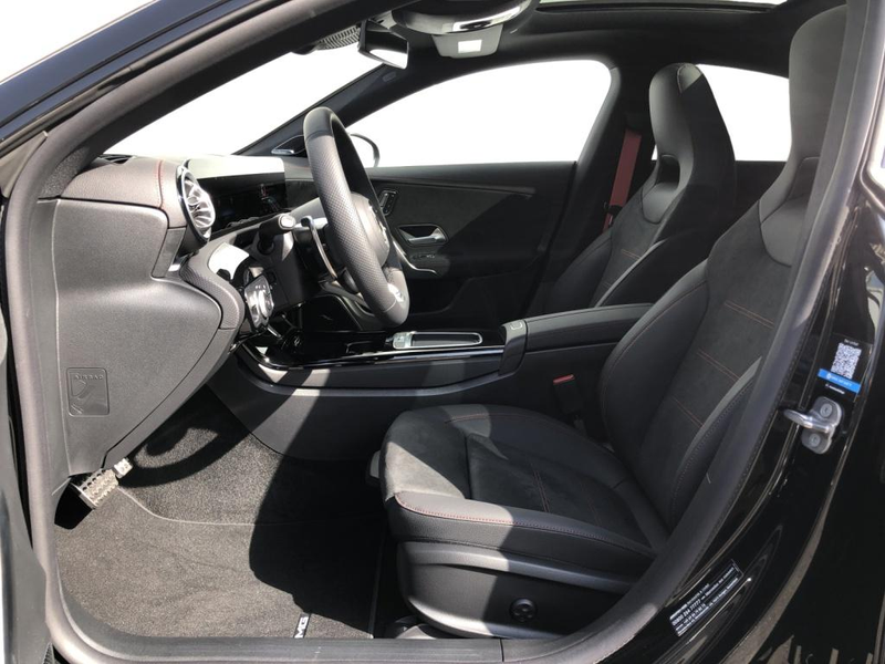 Mercedes-Benz CLA 35 AMG AMG CLA 35 4MATIC Coupe +19Z+Night+Pano — photo 7