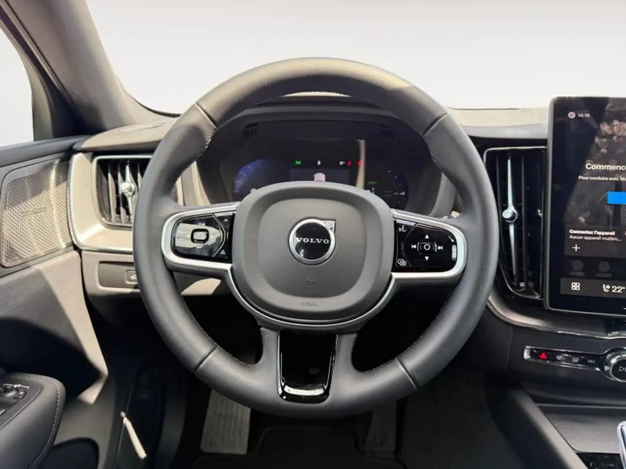 Volvo XC60 2026 — фото 12